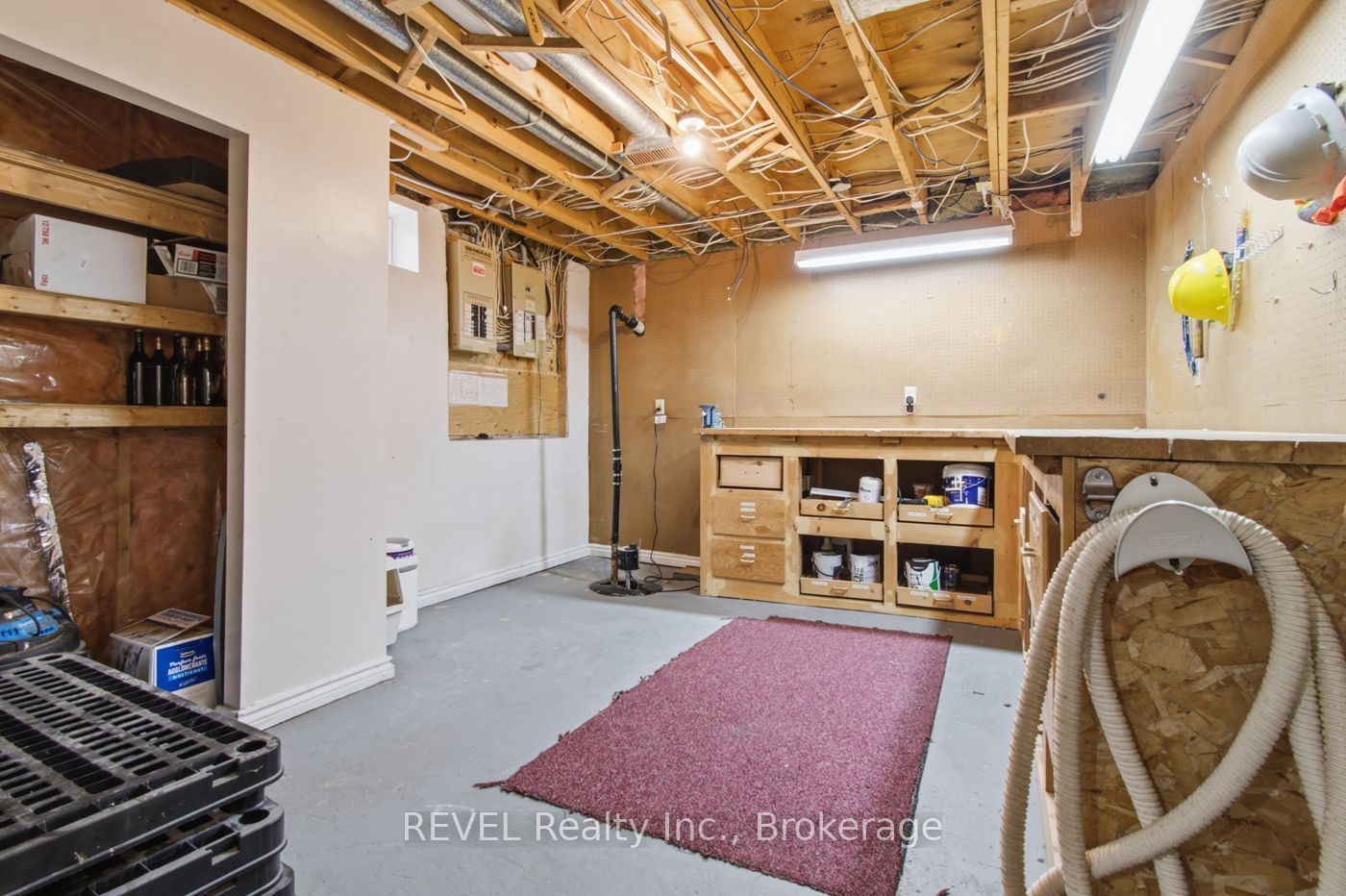 2203 Stevensville Road Property Photo 20