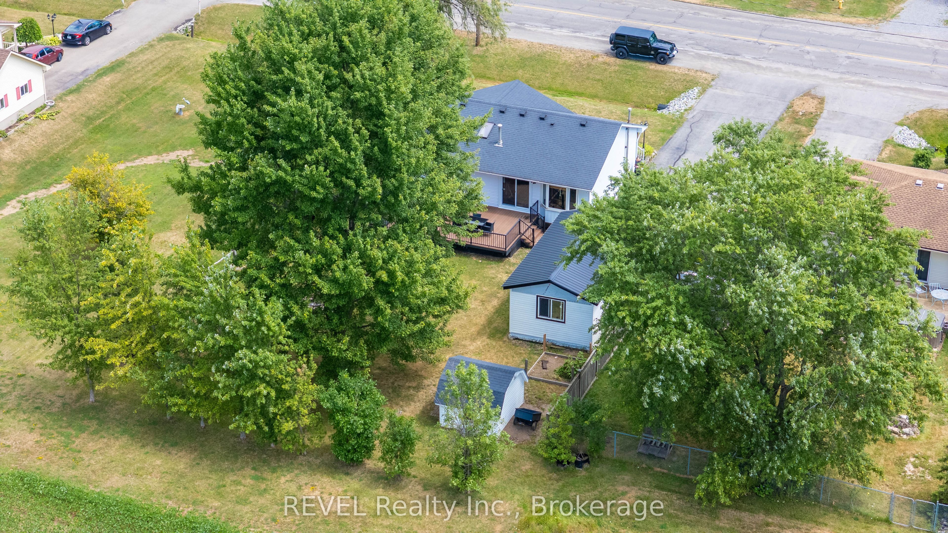 2203 Stevensville Road Property Photo 37