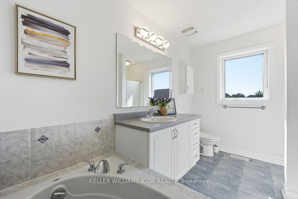 102 Garrity Crescent Property Photo 25