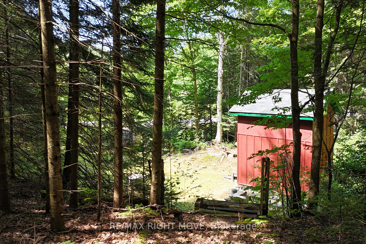 50 Sunrise Drive Property Photo 5