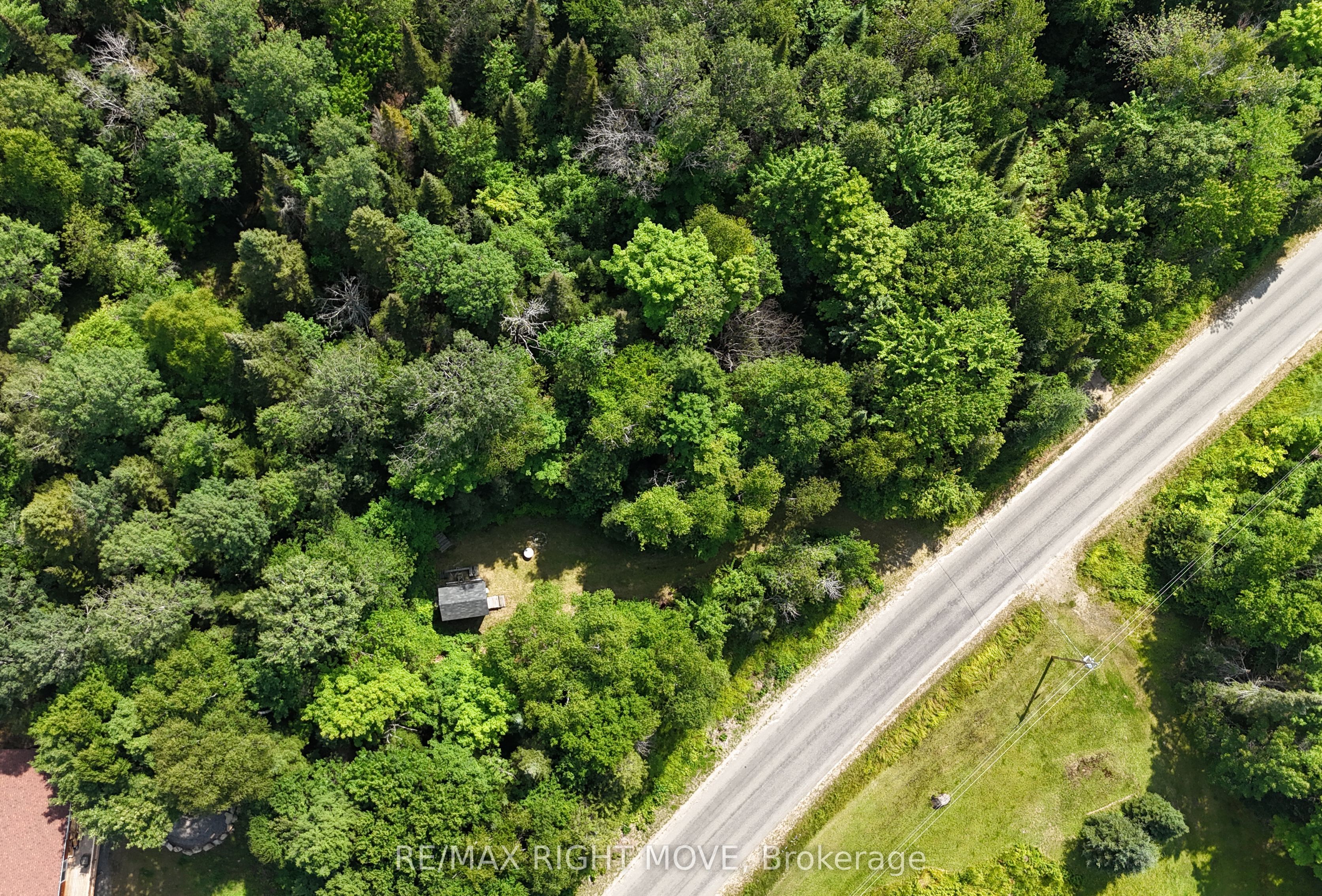 50 Sunrise Drive Property Photo 8