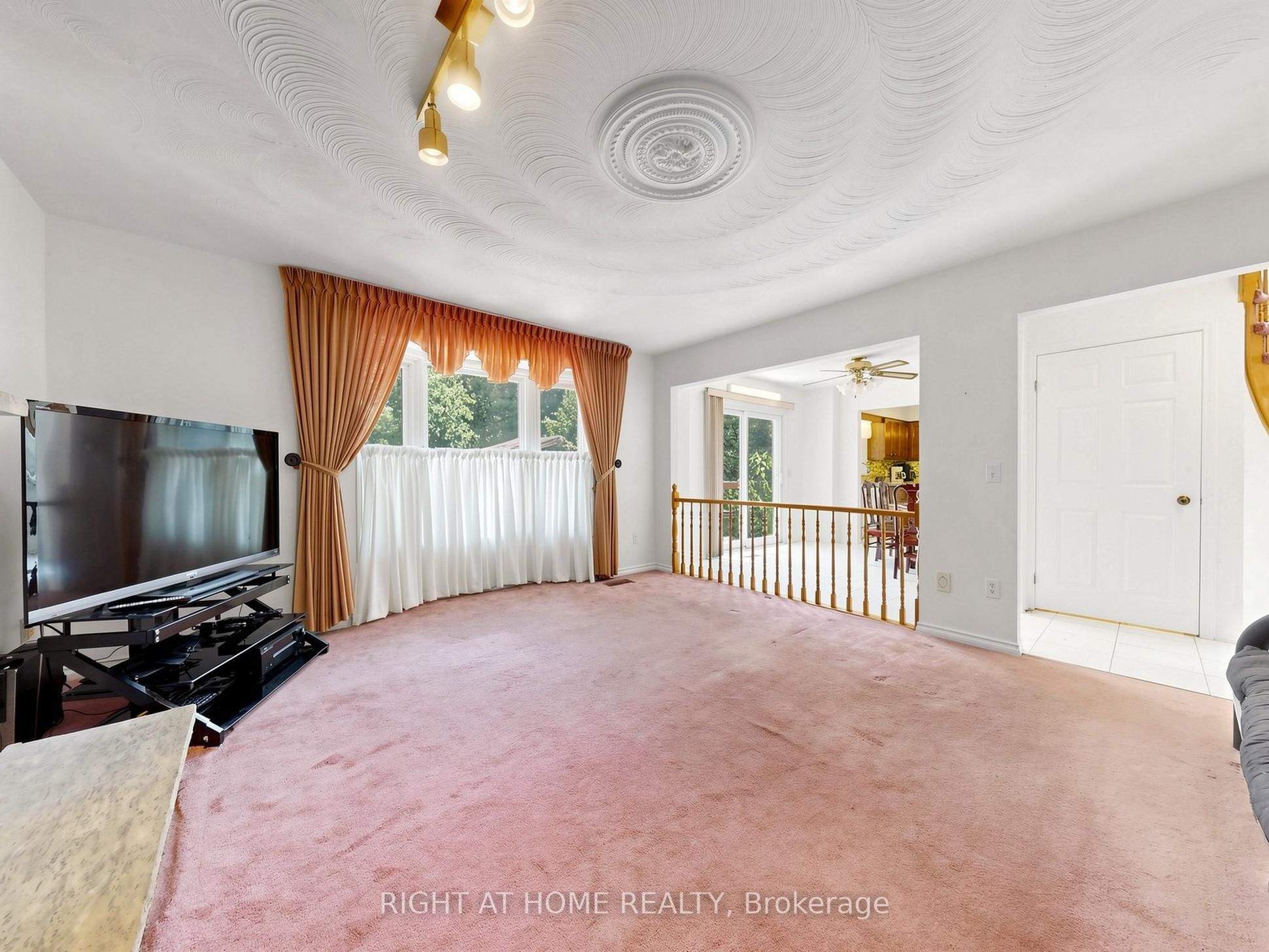 138 Strawberry Drive Property Photo 18