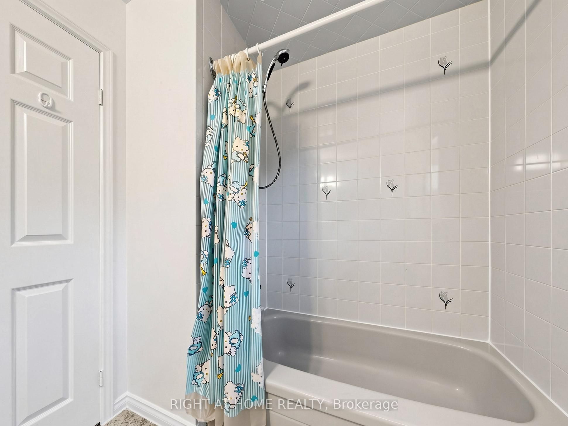 138 Strawberry Drive Property Photo 31