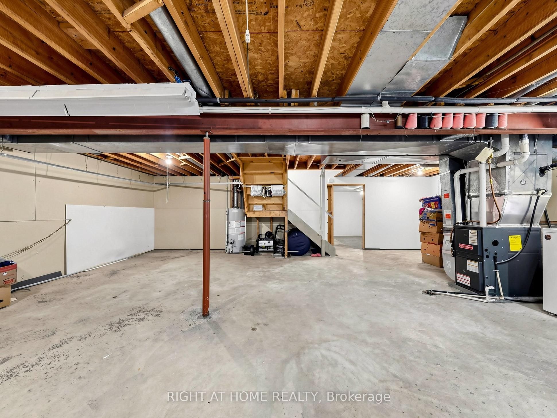 138 Strawberry Drive Property Photo 32