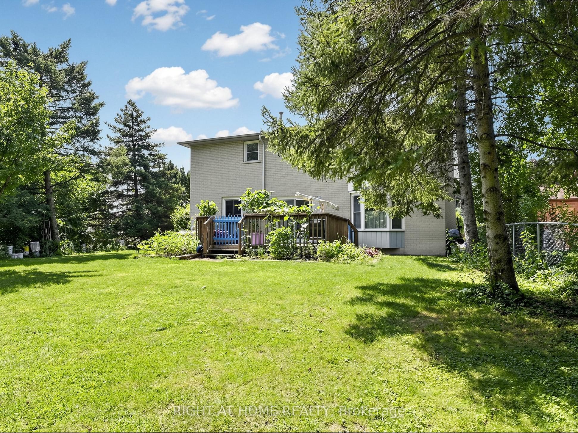 138 Strawberry Drive Property Photo 38
