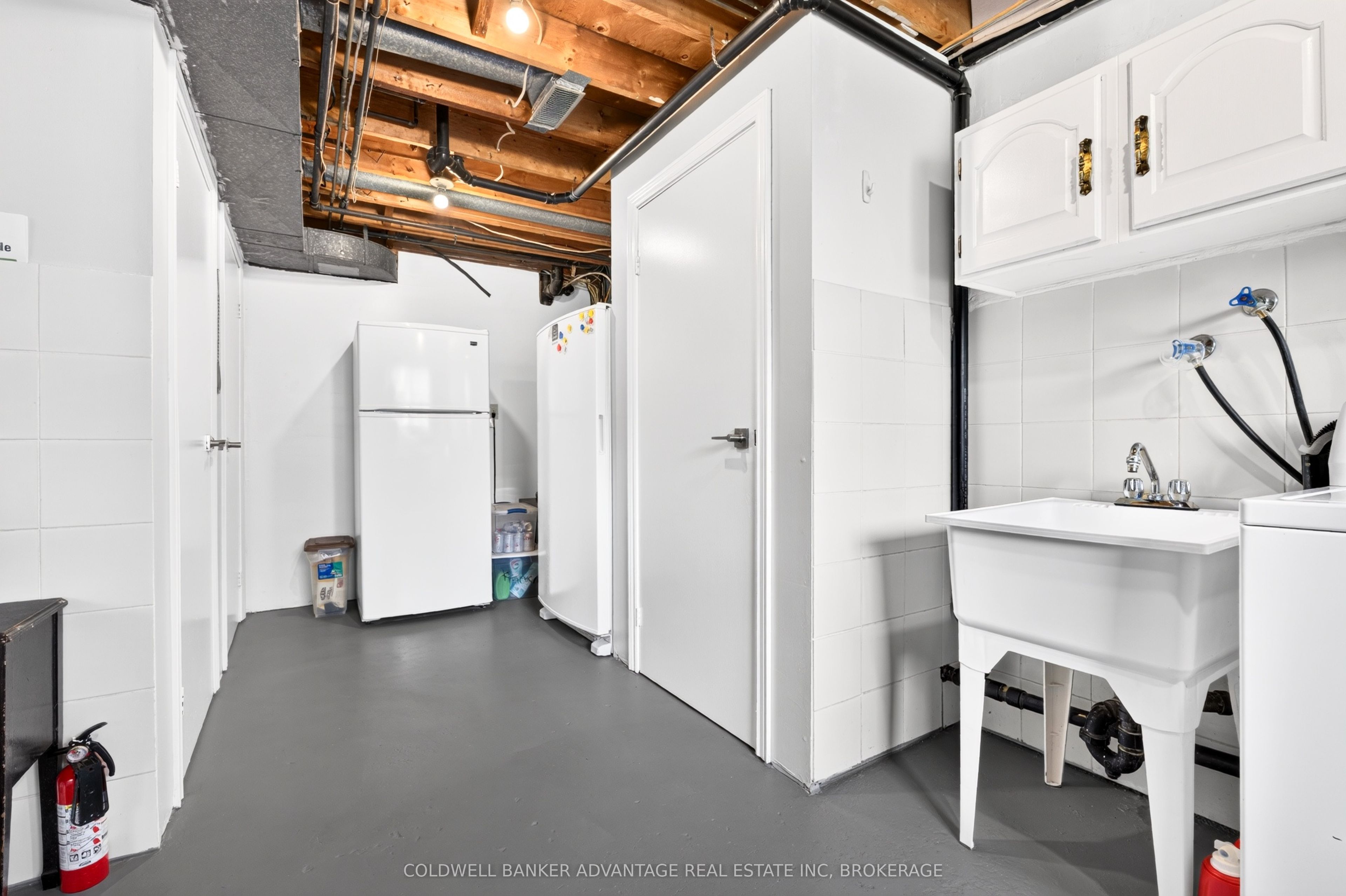 5004 Pettit Avenue Property Photo 25