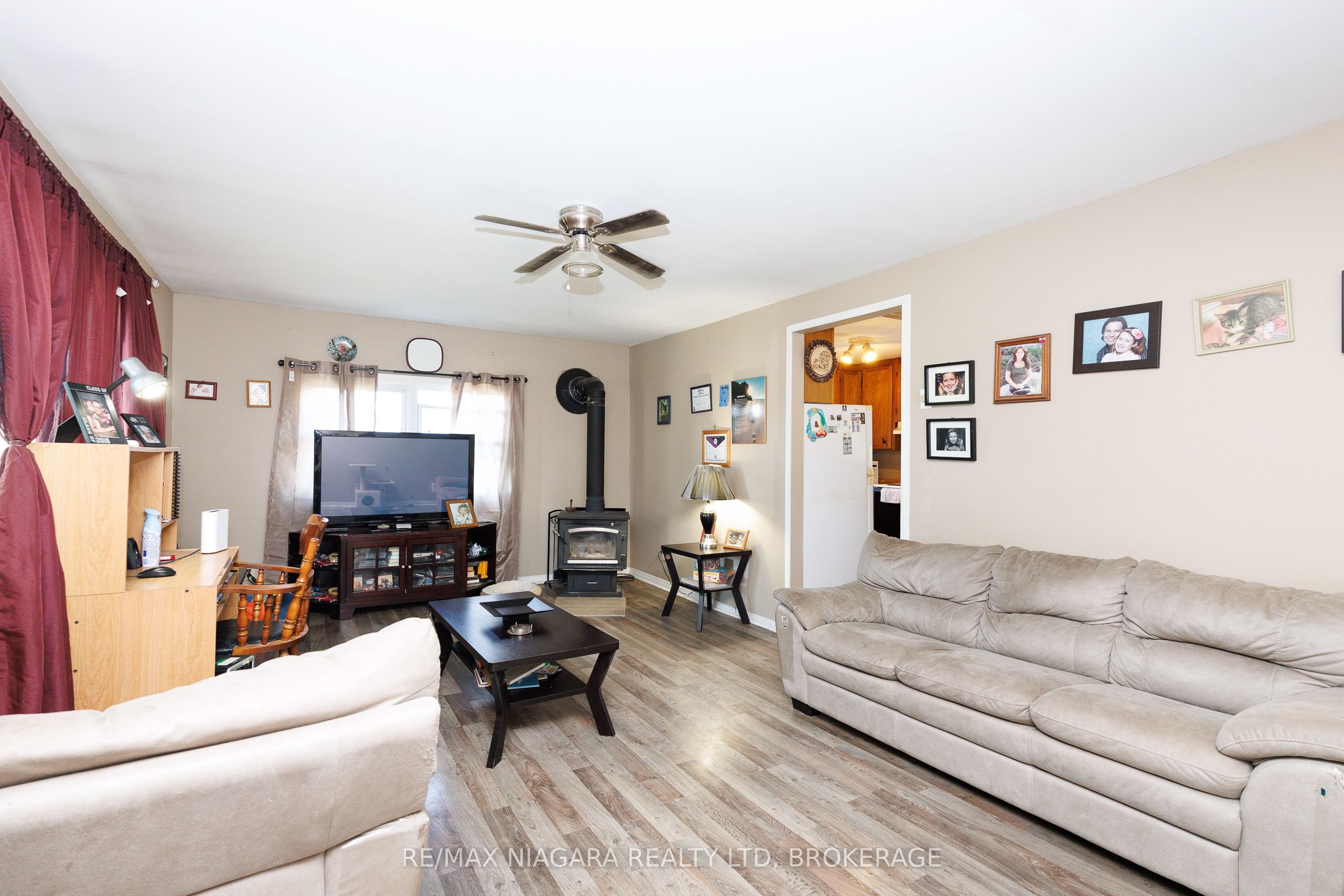 429 Delaware Avenue Property Photo 5