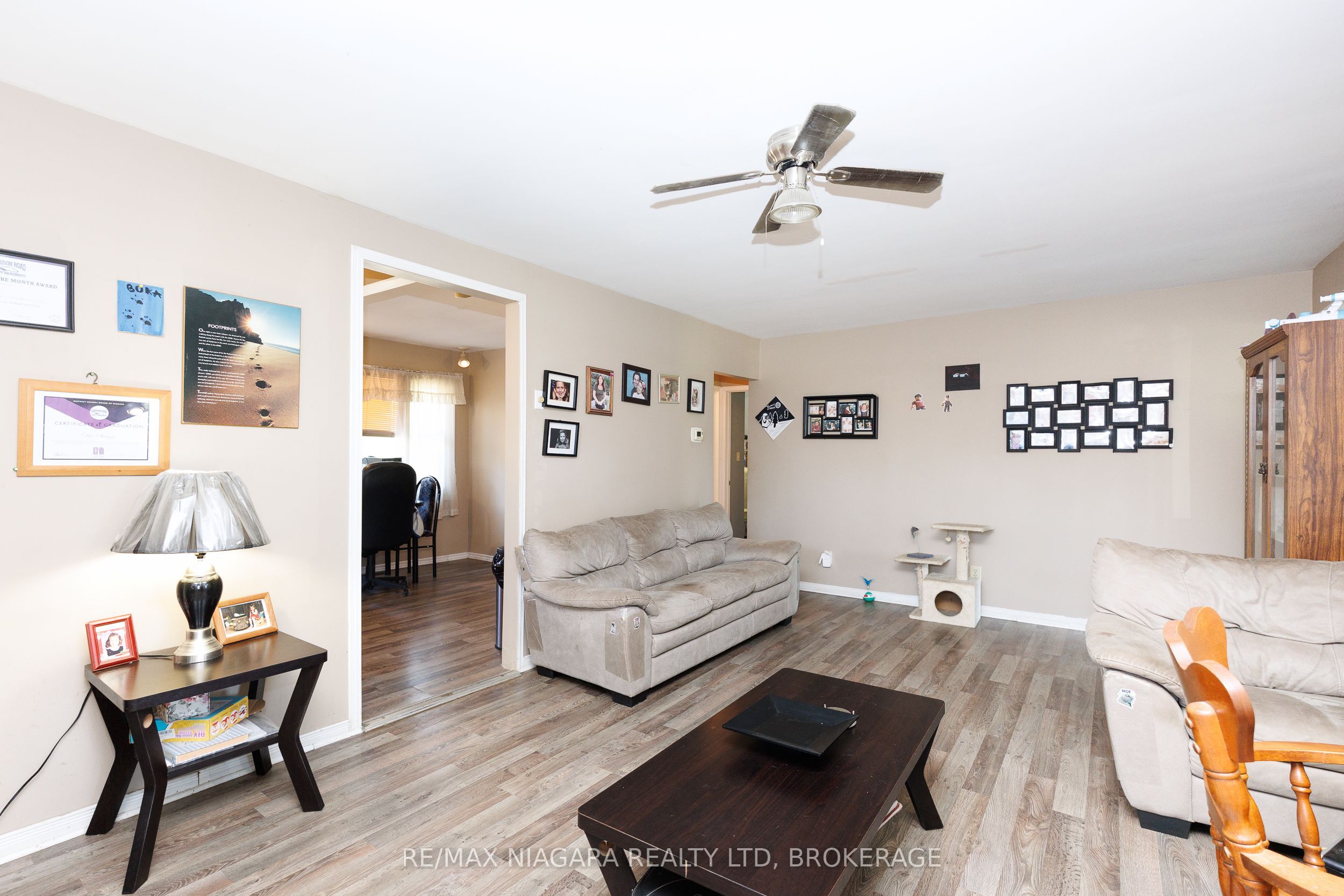 429 Delaware Avenue Property Photo 8
