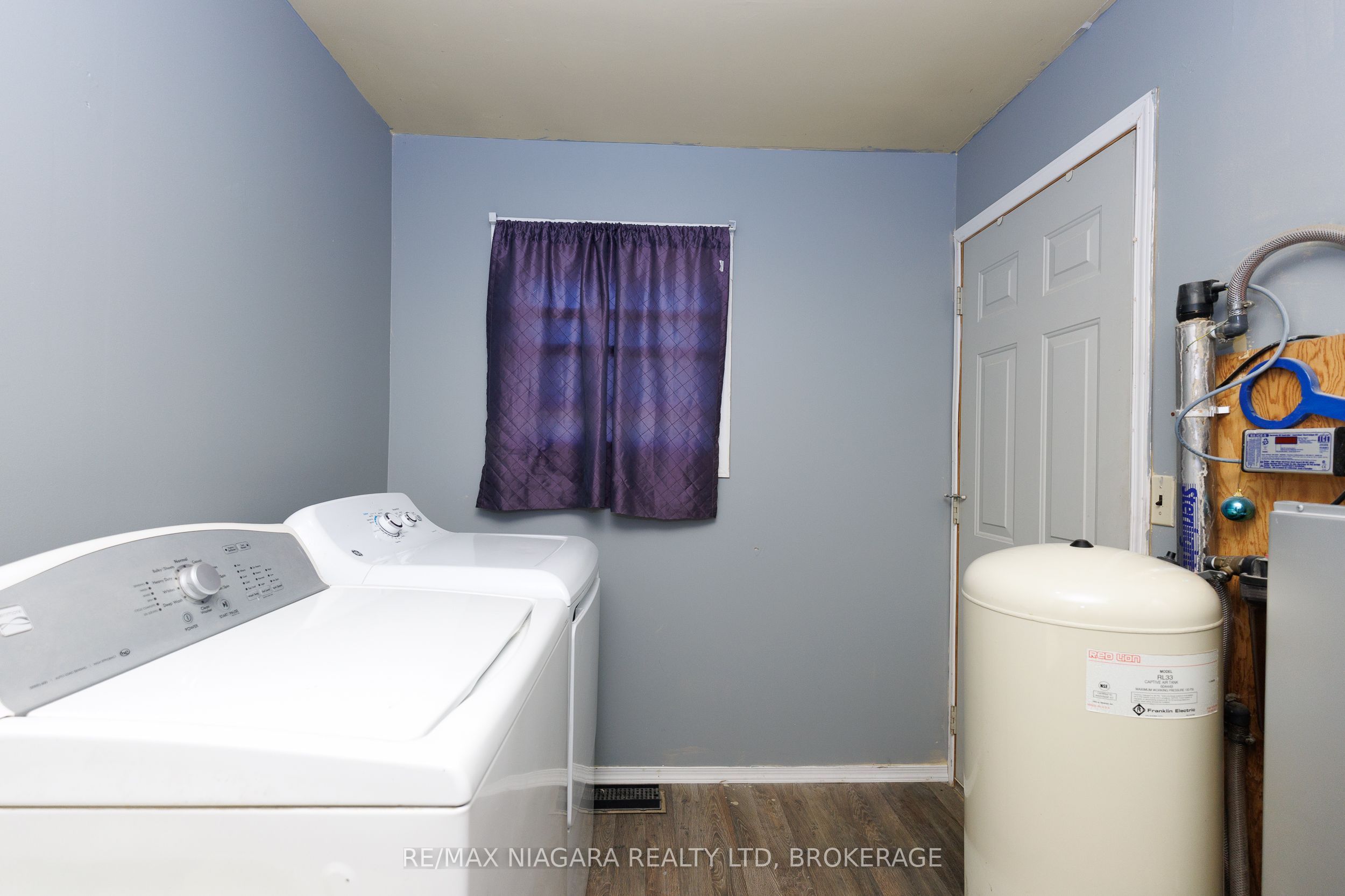 429 Delaware Avenue Property Photo 16