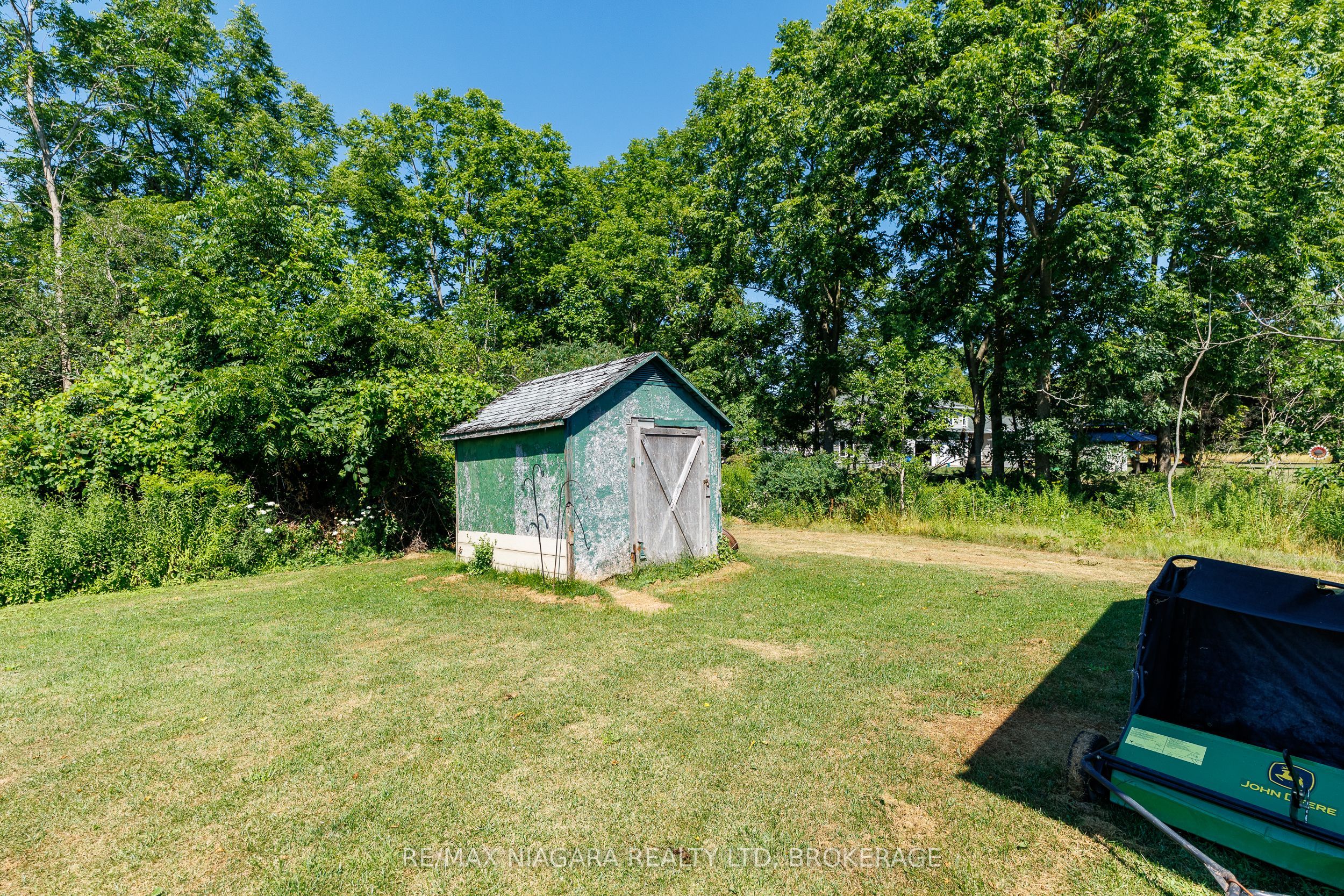 429 Delaware Avenue Property Photo 23