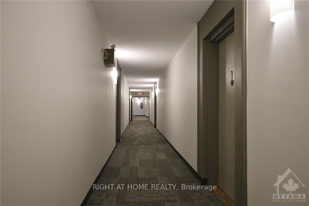 260 Brittany Drive 414 Property Photo 15