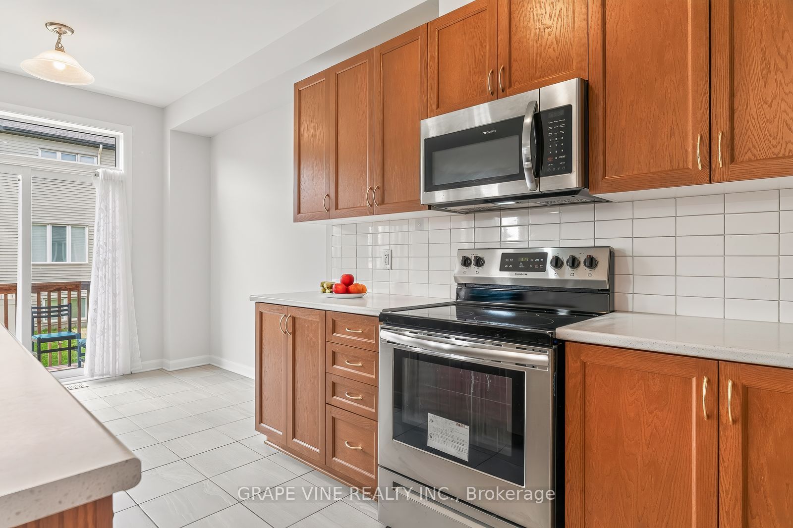 533 Winterset Road Property Photo 13