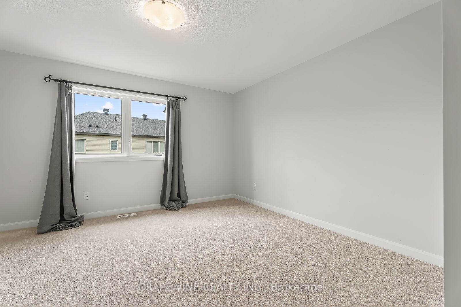 533 Winterset Road Property Photo 23