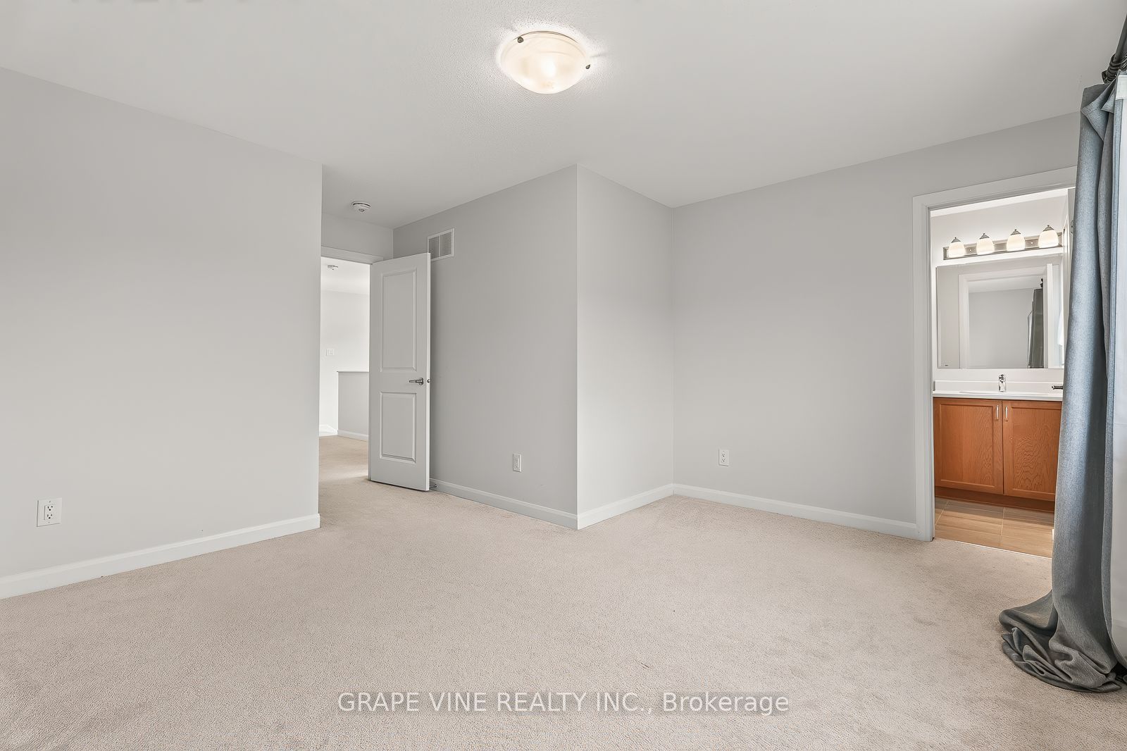 533 Winterset Road Property Photo 25