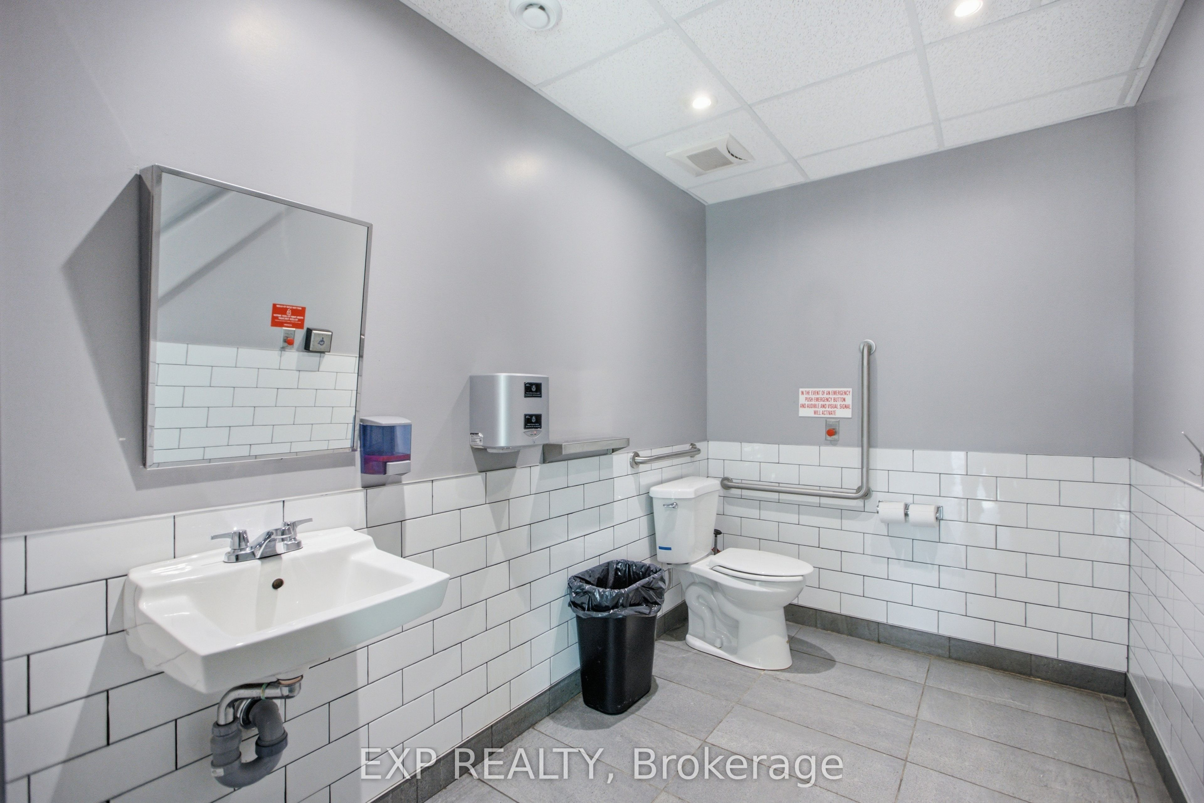 5100 Kanata Avenue Property Photo 20