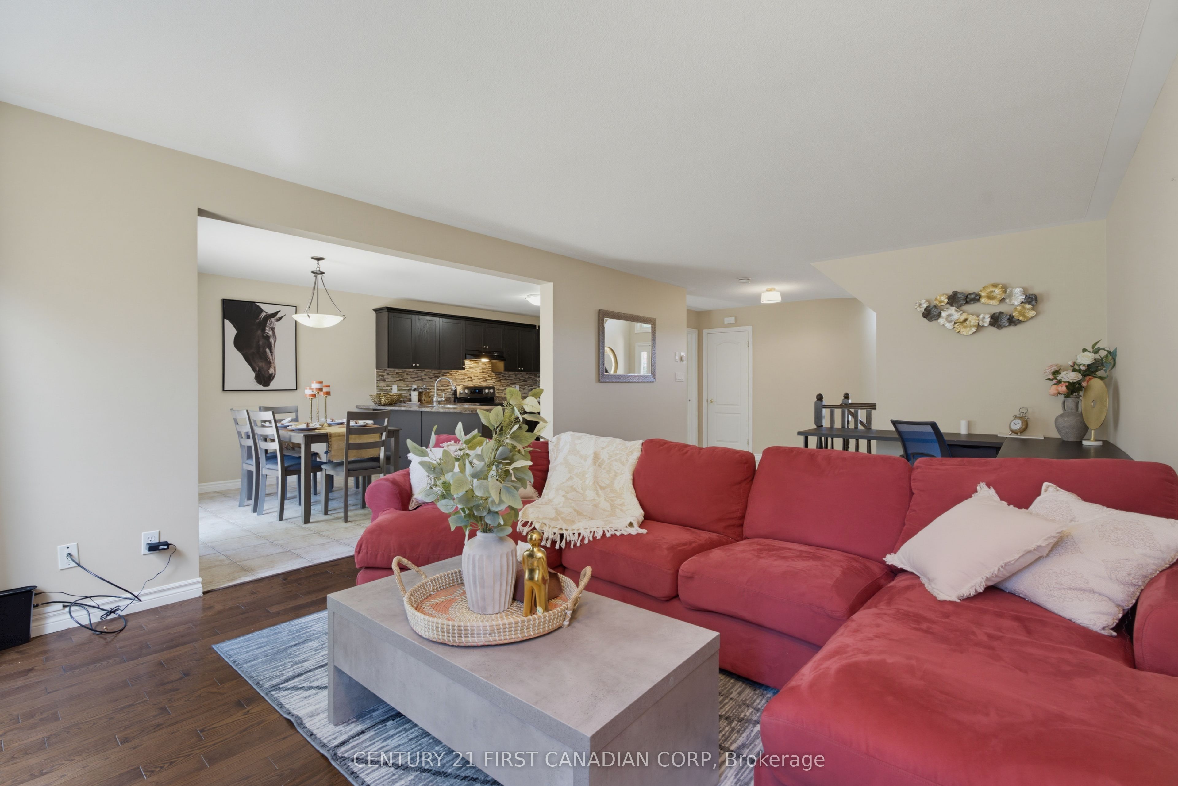 1197 Smither Road Property Photo 10