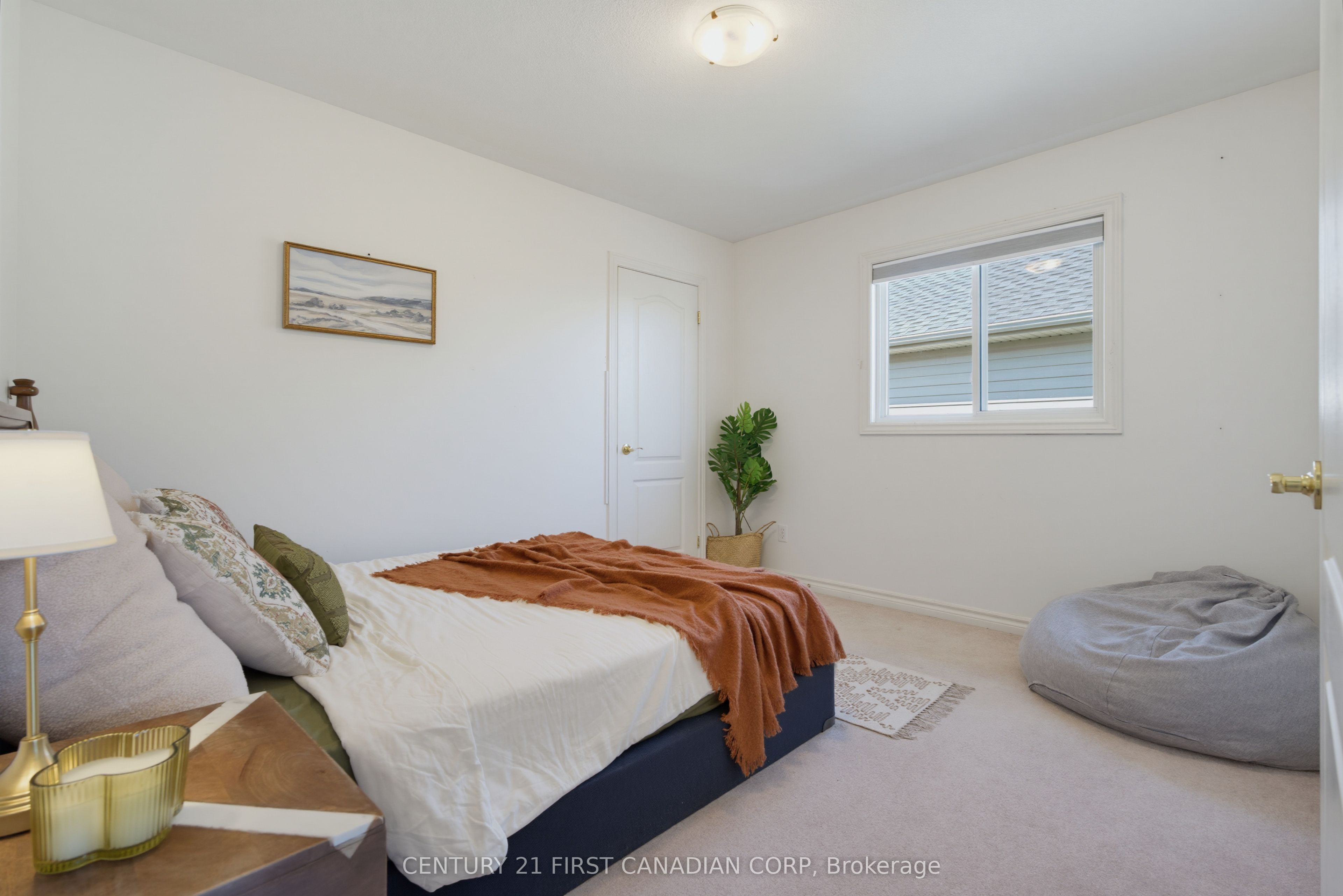 1197 Smither Road Property Photo 25