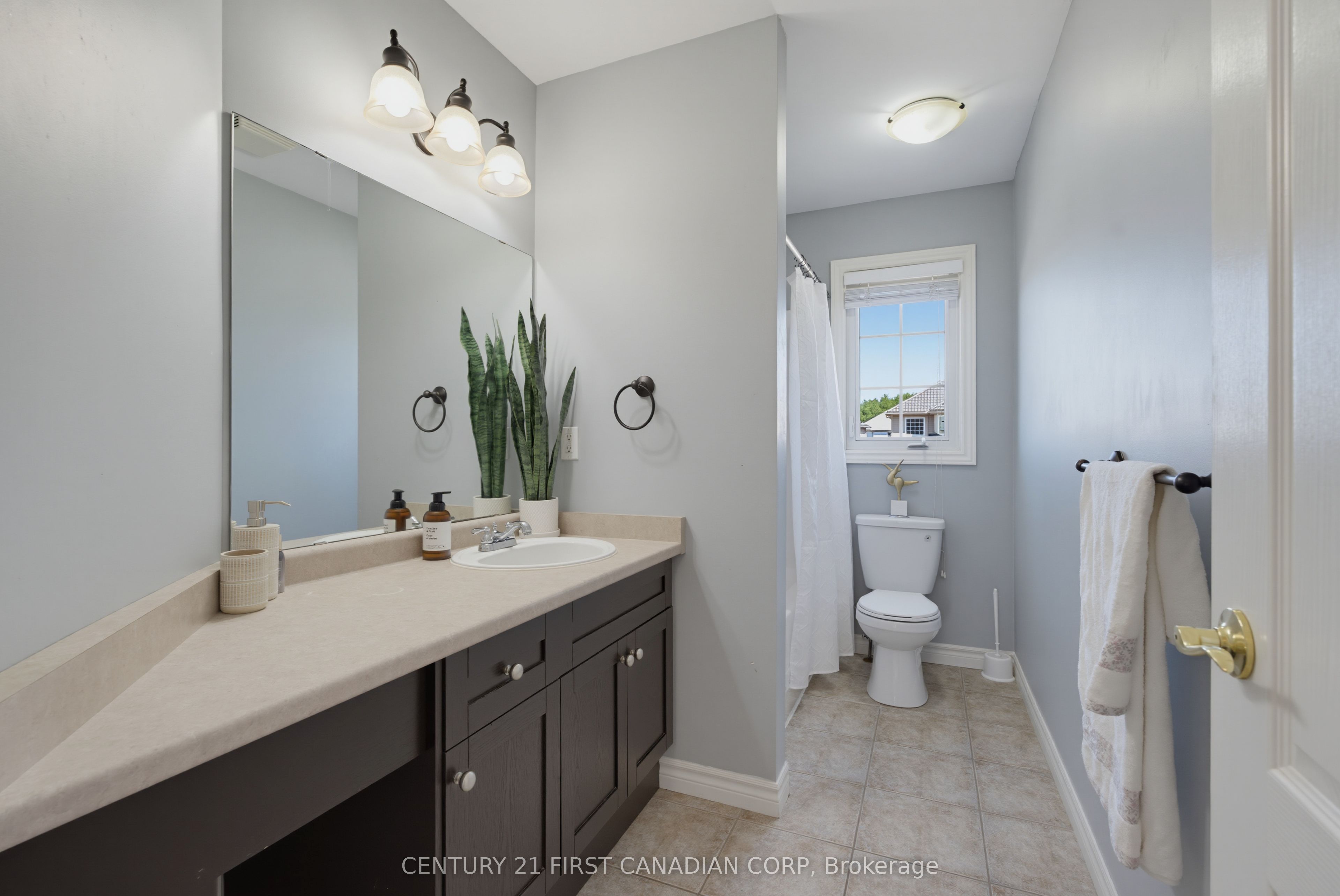 1197 Smither Road Property Photo 29