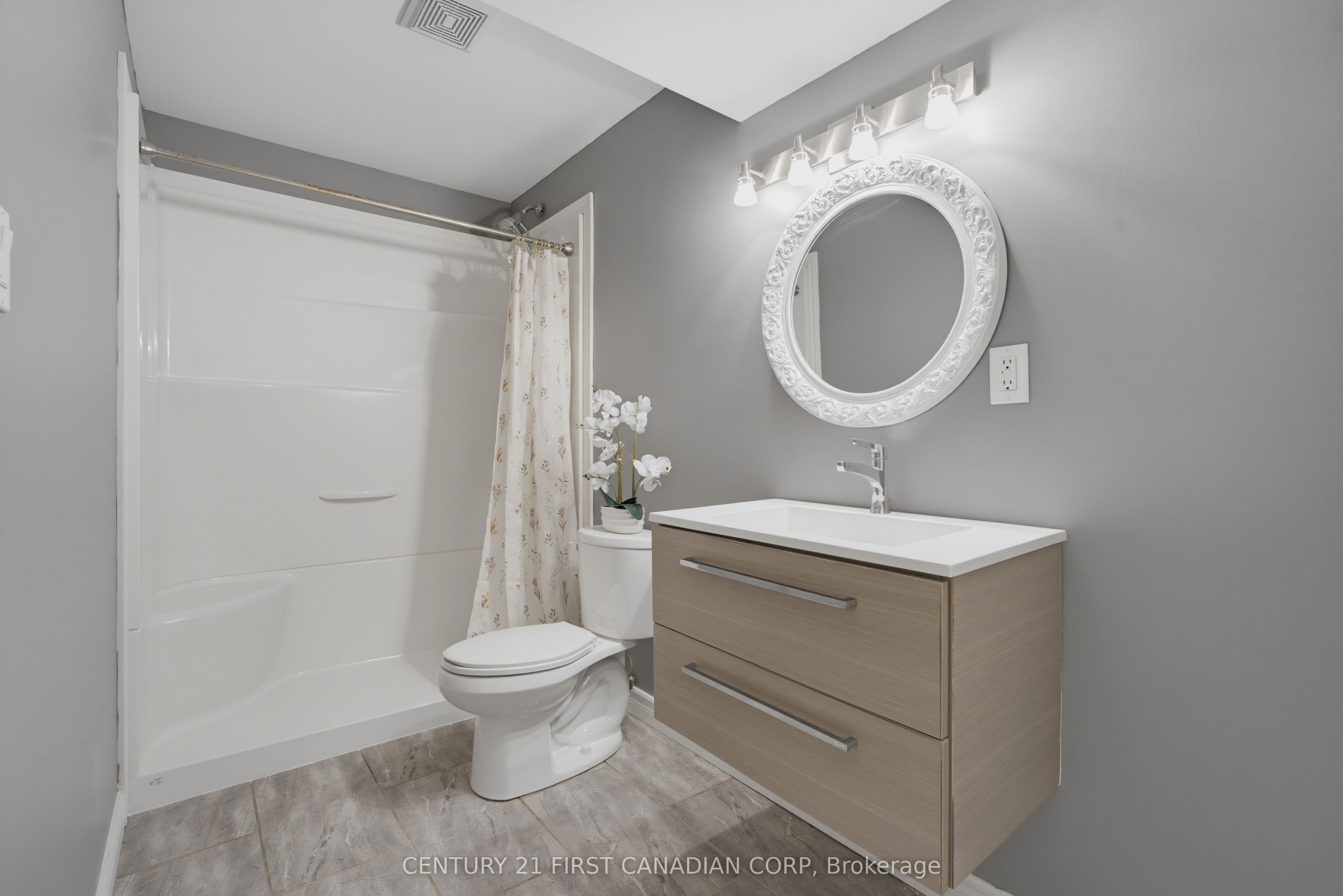 1197 Smither Road Property Photo 35