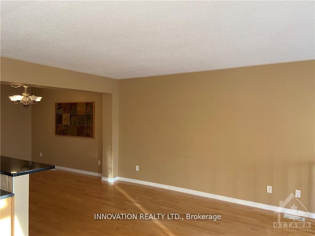 288 Goldridge Drive Property Photo 10