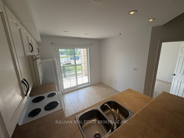 308 Watson Parkway N 104 Property Photo 9