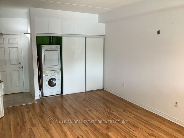 308 Watson Parkway N 104 Property Photo 11