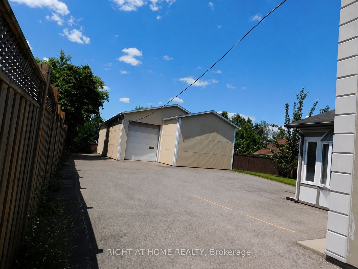333 Mcneilly Road Property Photo 18