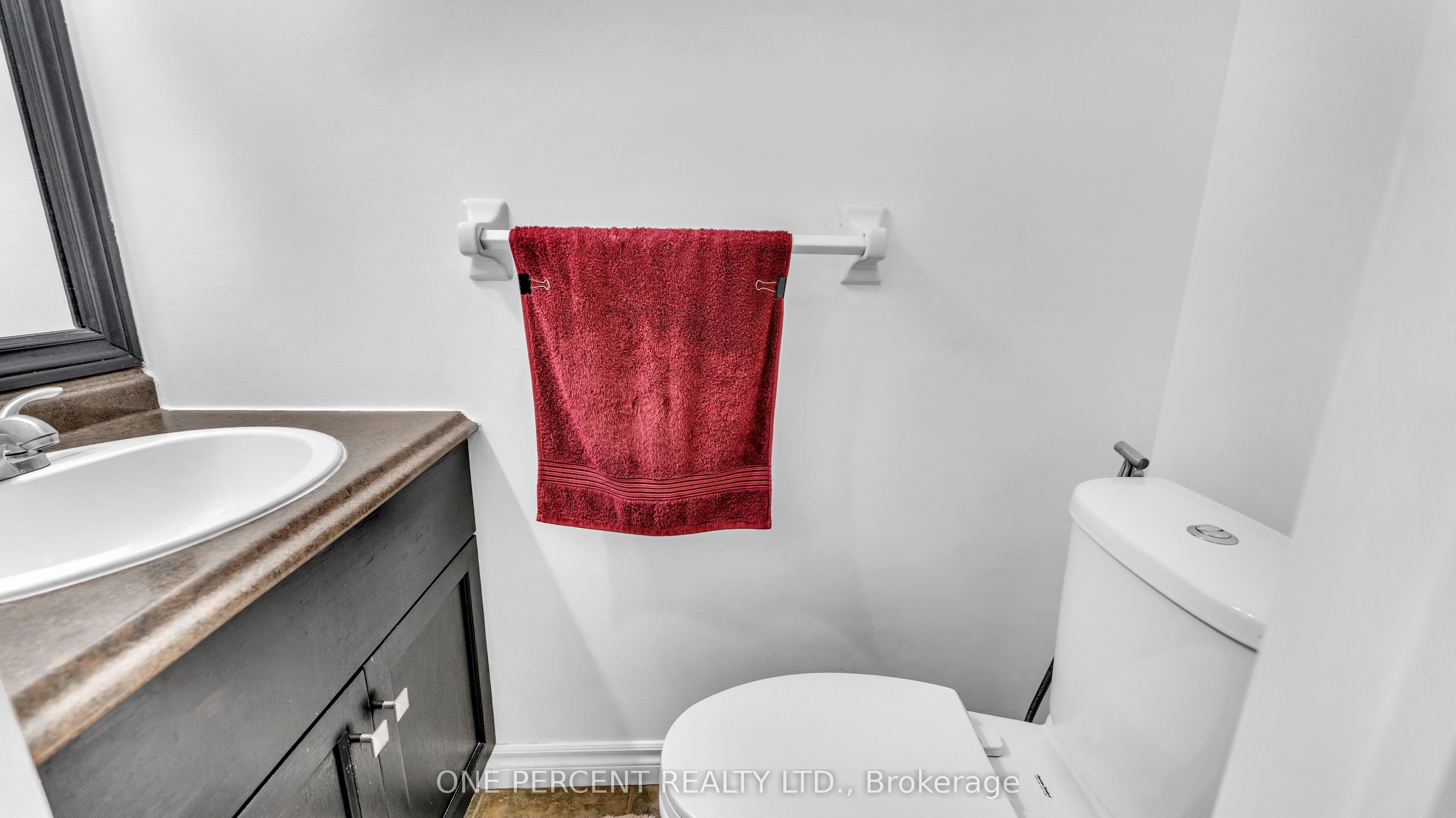 1 Cheswick Circle Property Photo 7