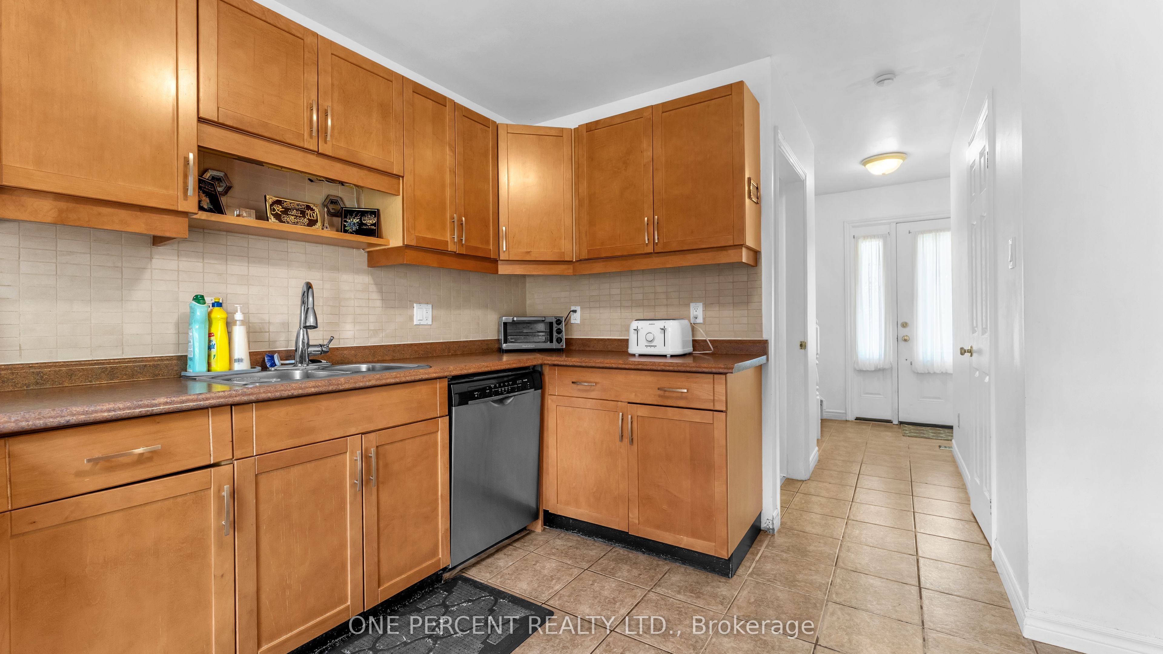 1 Cheswick Circle Property Photo 11