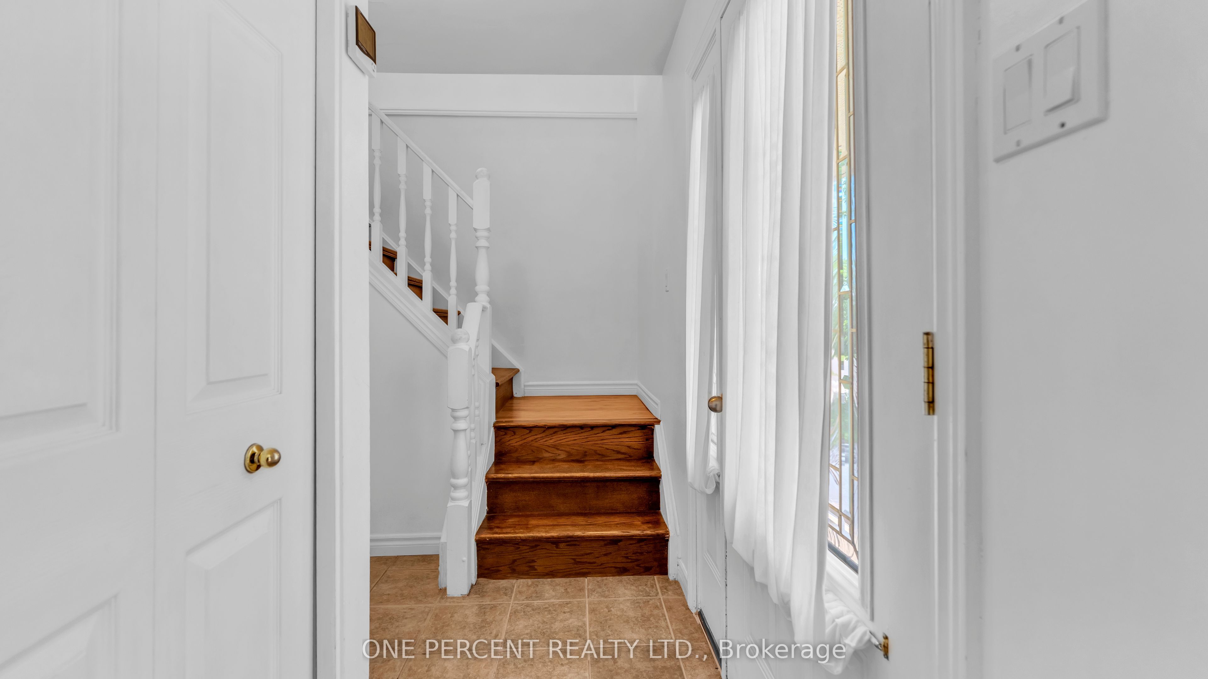 1 Cheswick Circle Property Photo 13
