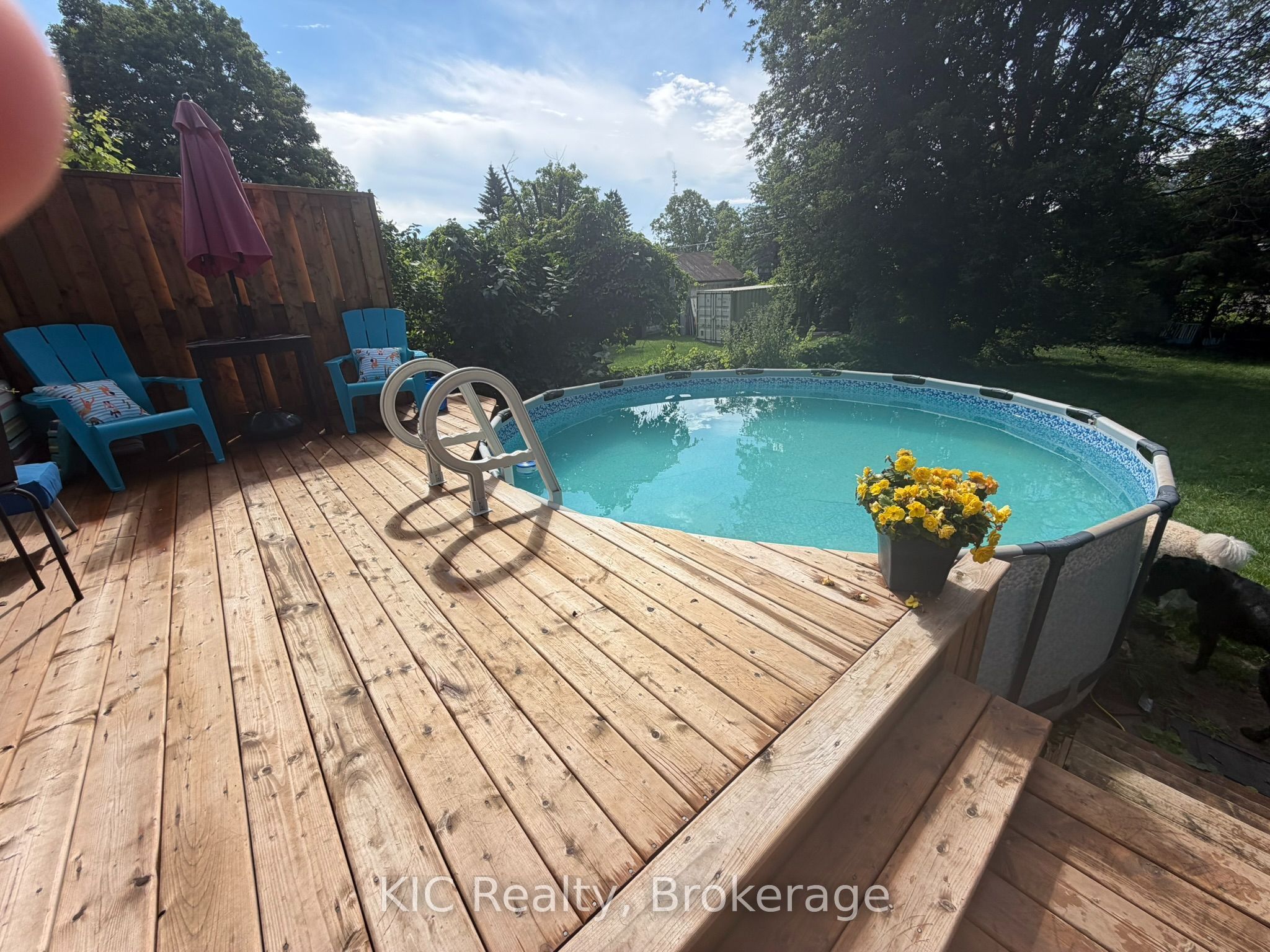 48 George Street E Property Photo 9