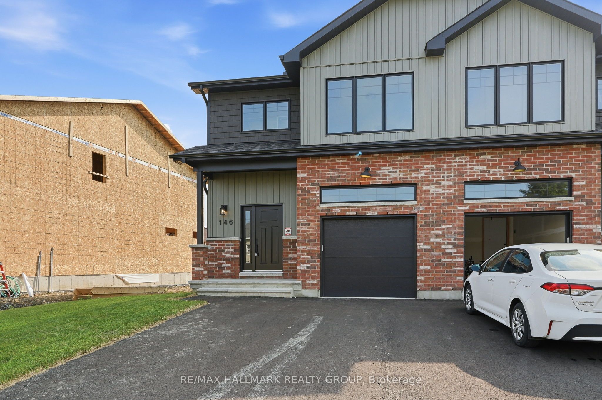 146 Elizabeth Drive Property Photo 2