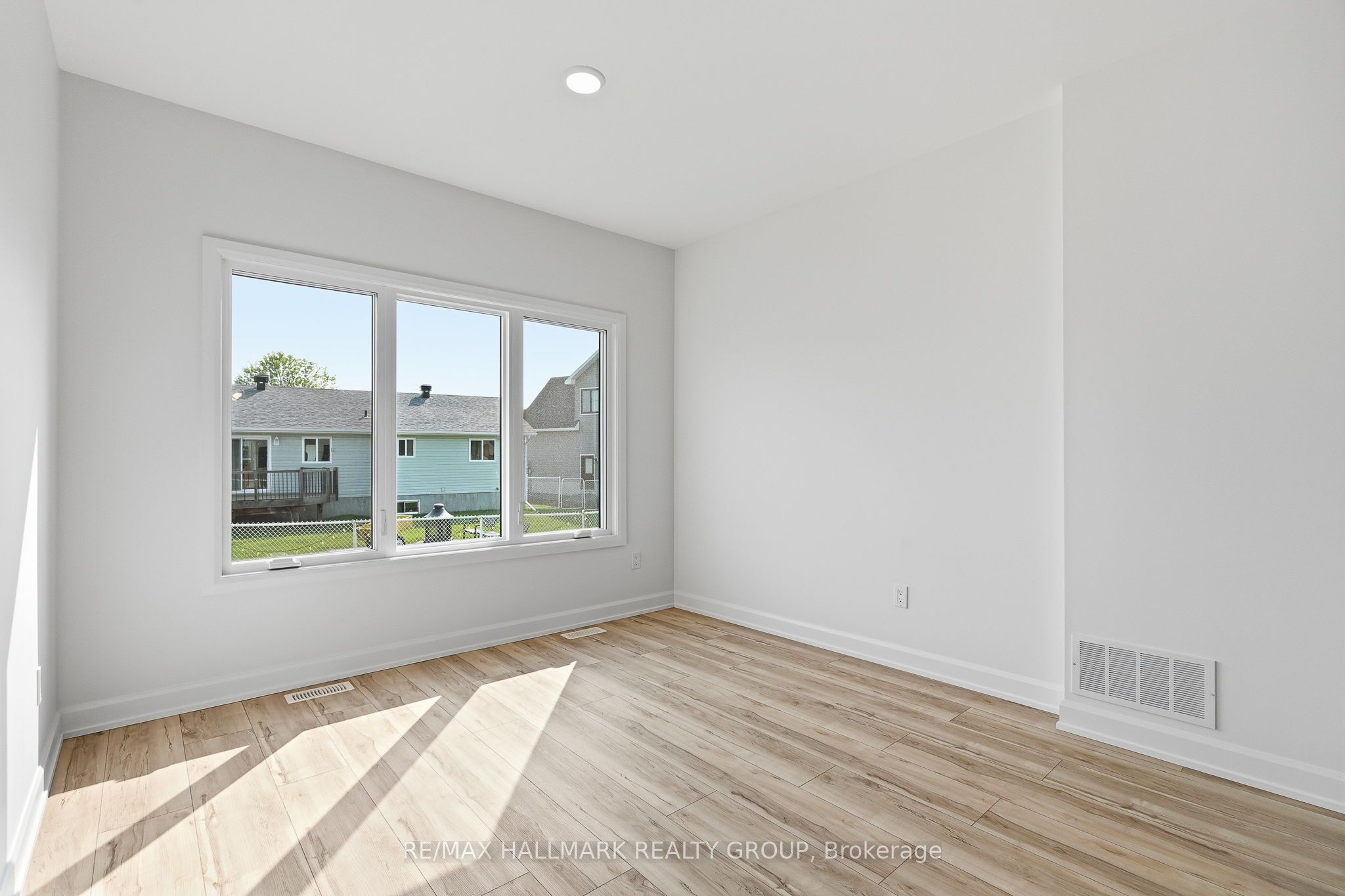 146 Elizabeth Drive Property Photo 17