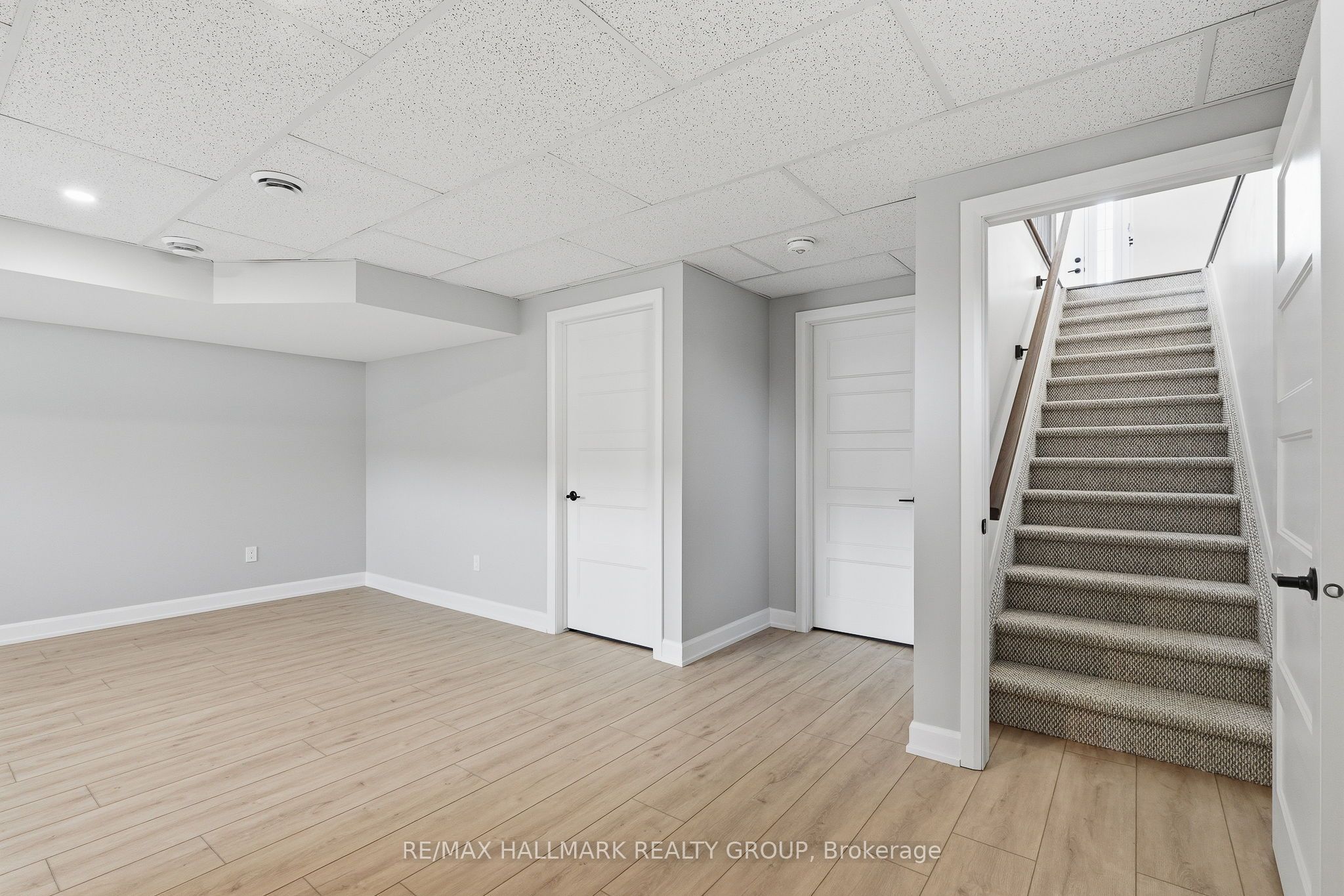 146 Elizabeth Drive Property Photo 34