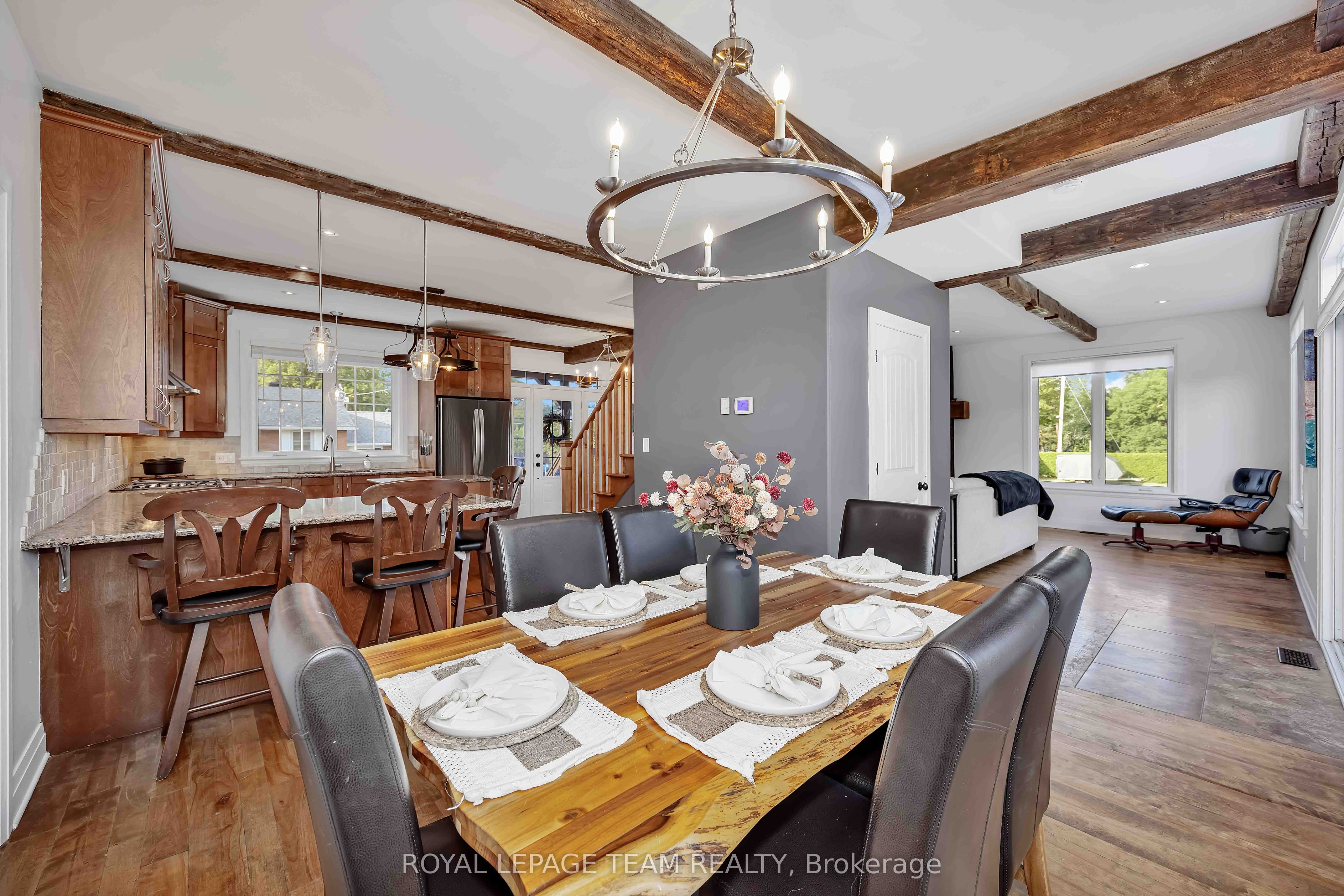 22 Centre Street Property Photo 15