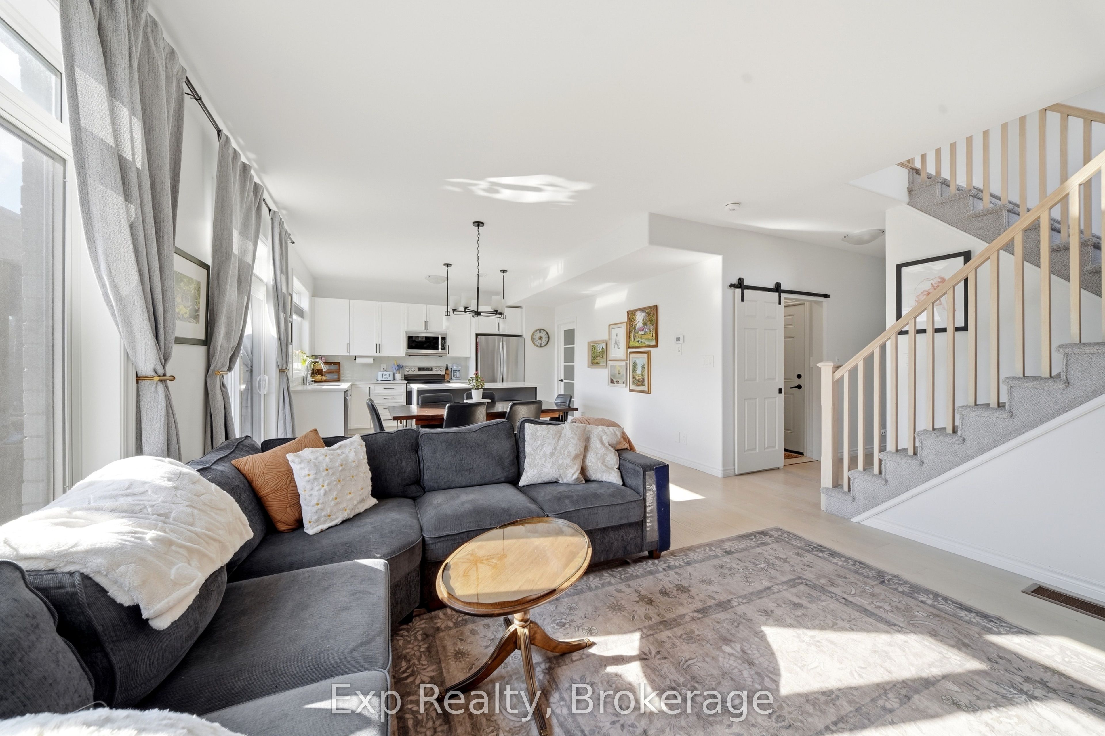 14 Athabaska Drive Property Photo 14