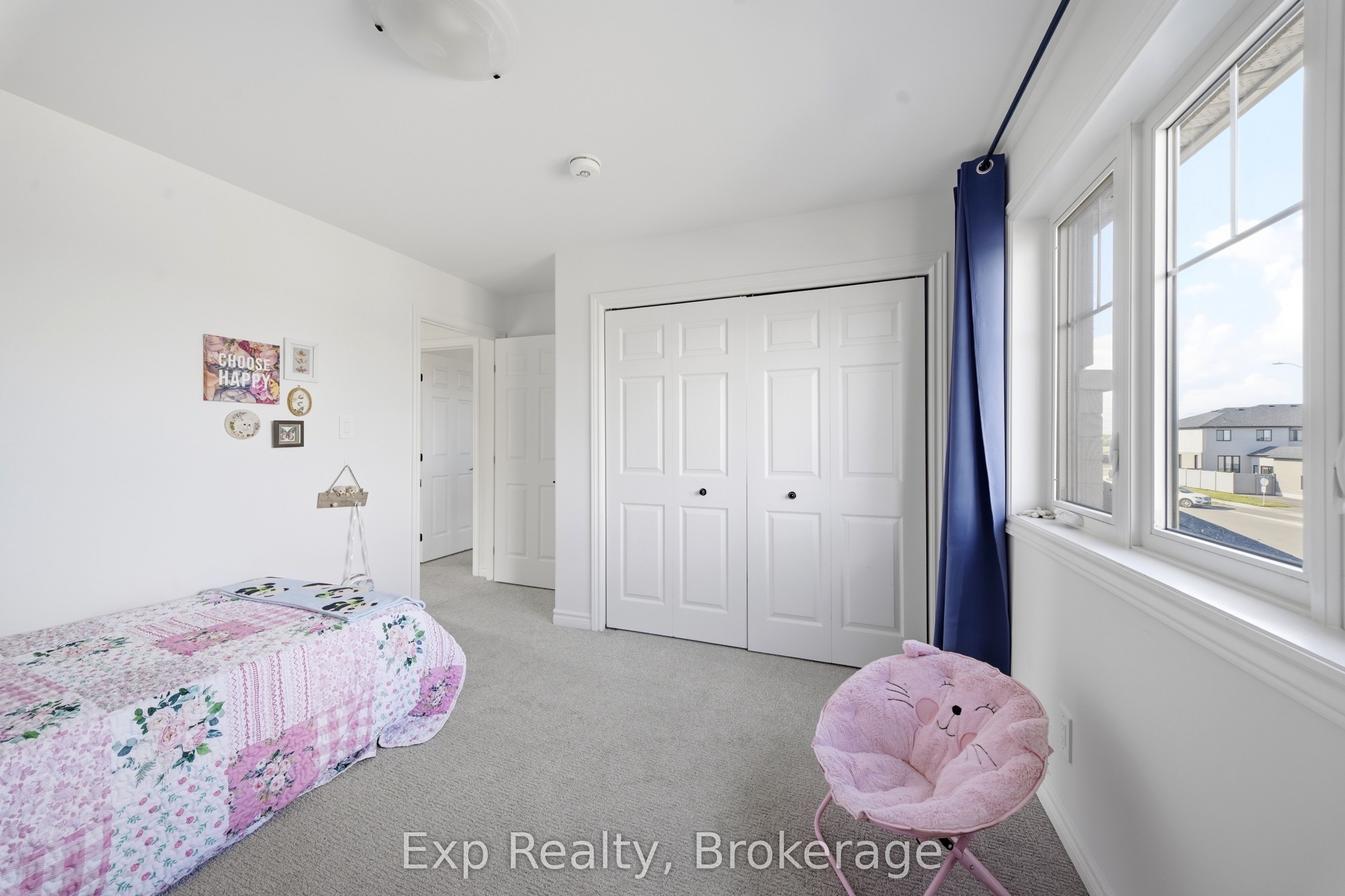 14 Athabaska Drive Property Photo 35