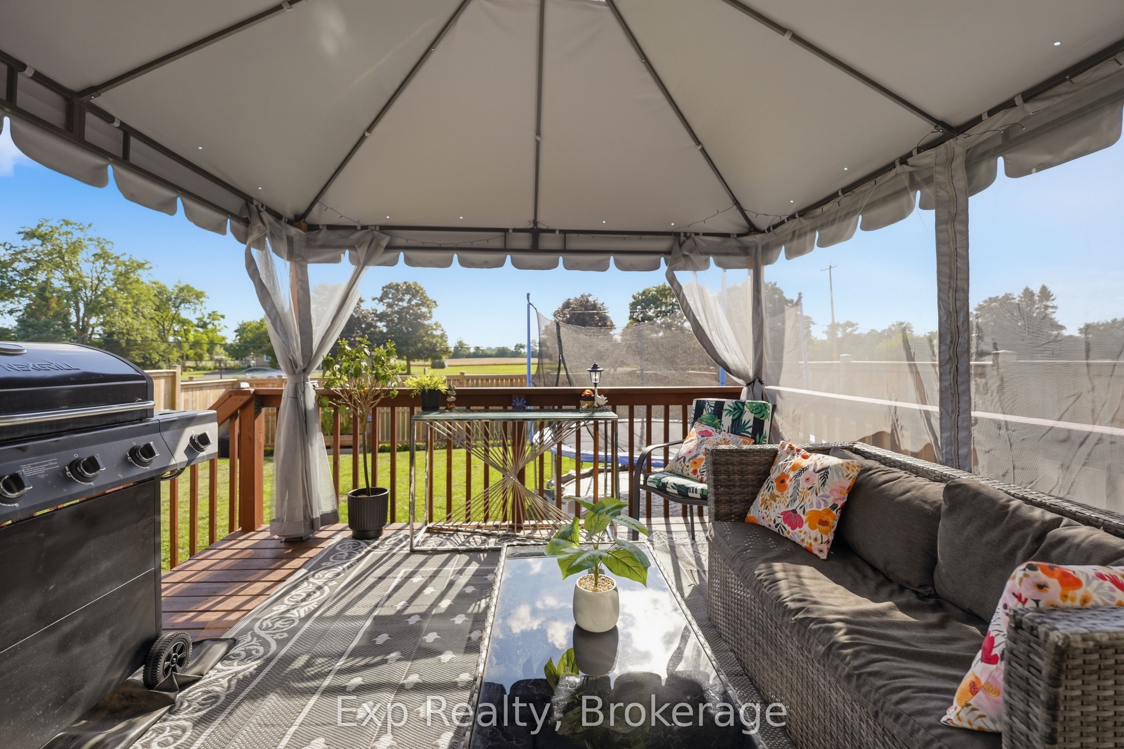14 Athabaska Drive Property Photo 44