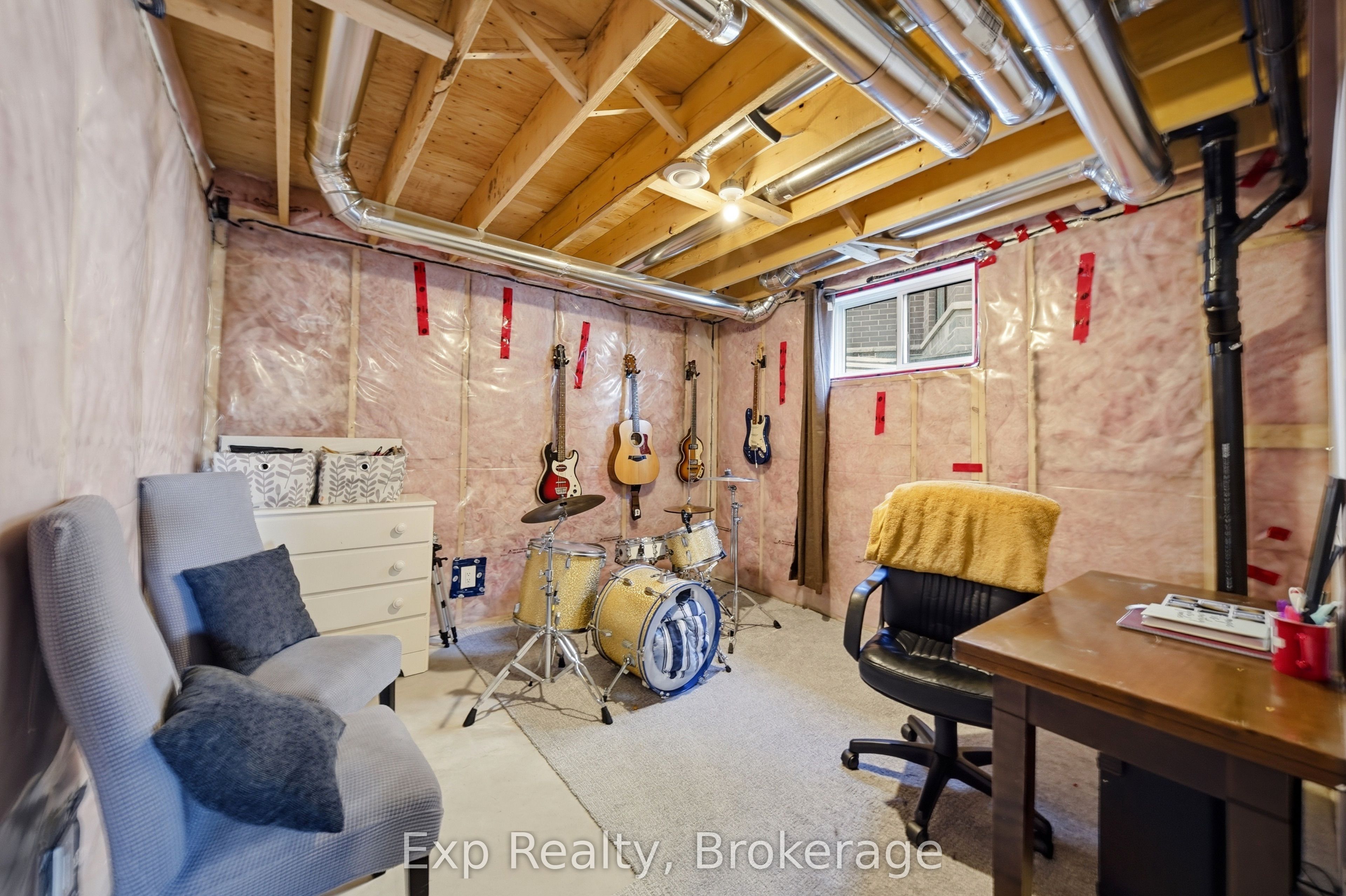 14 Athabaska Drive Property Photo 49