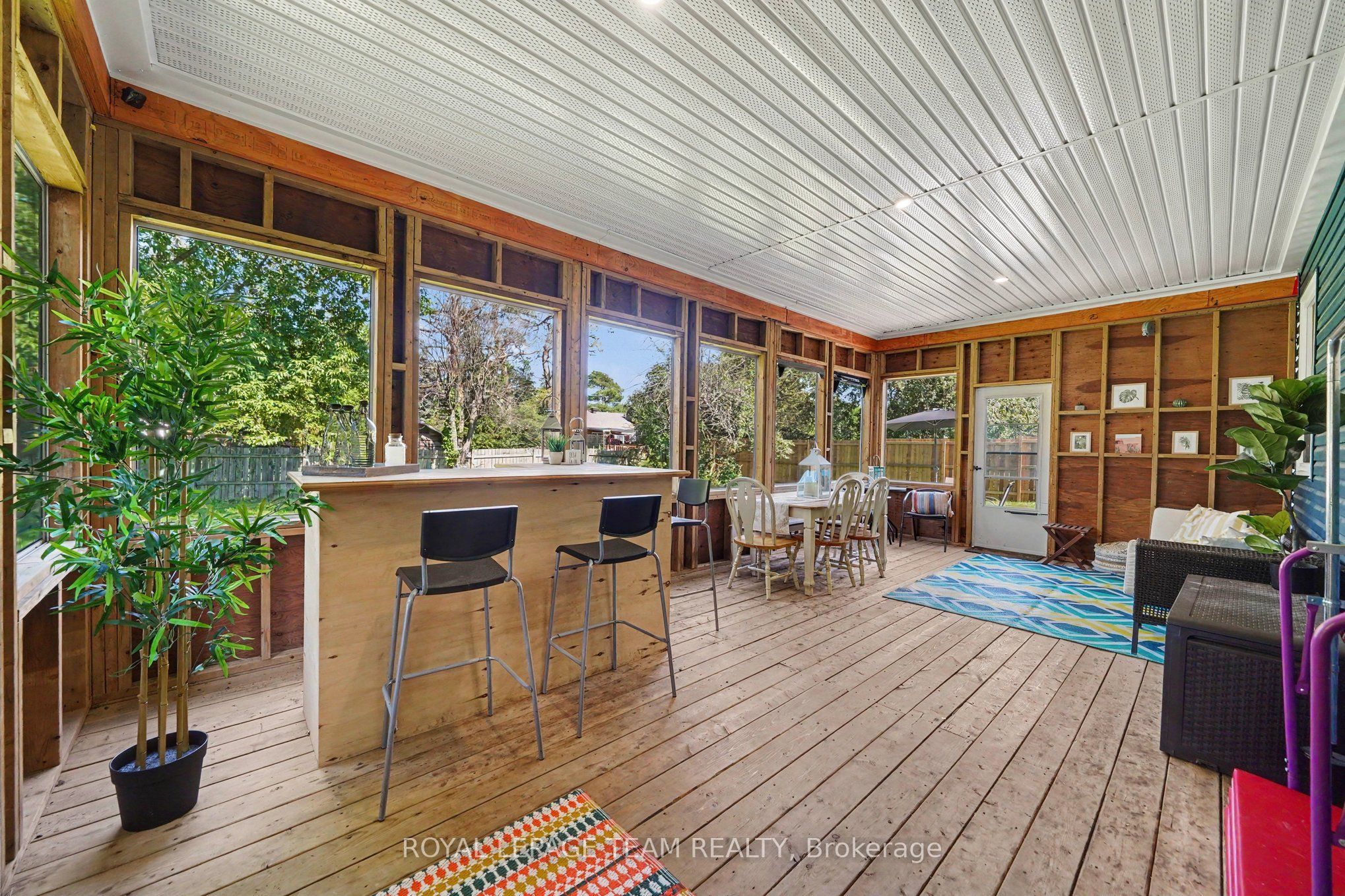 2477 Merivale Road Property Photo 26