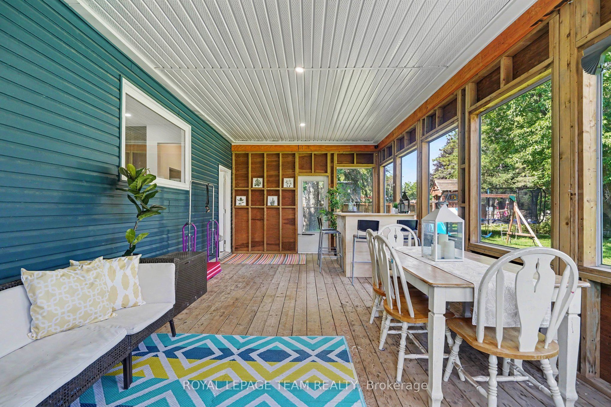 2477 Merivale Road Property Photo 27