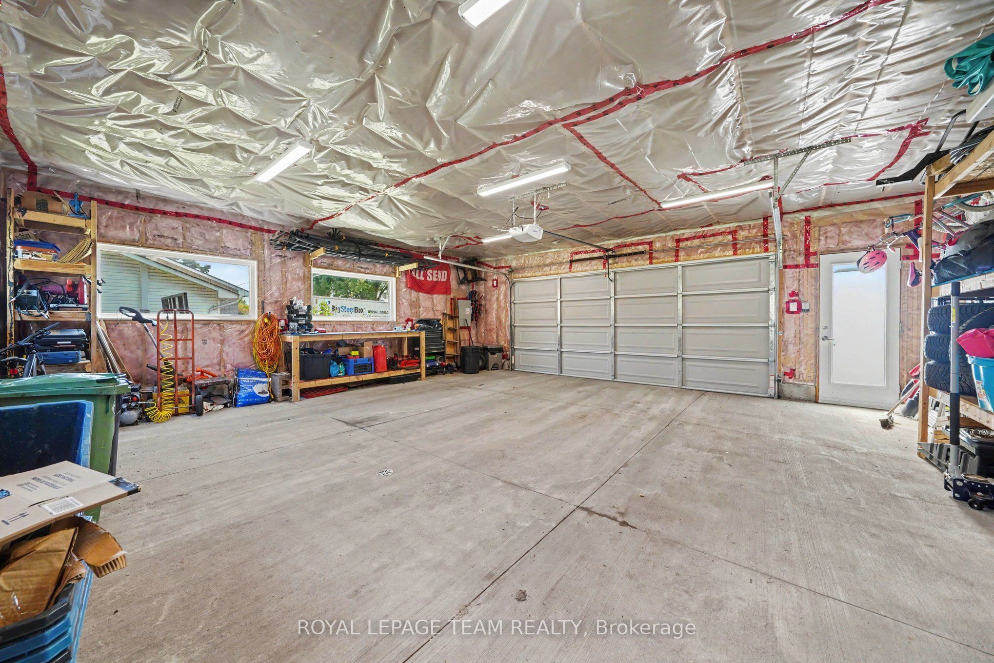 2477 Merivale Road Property Photo 28