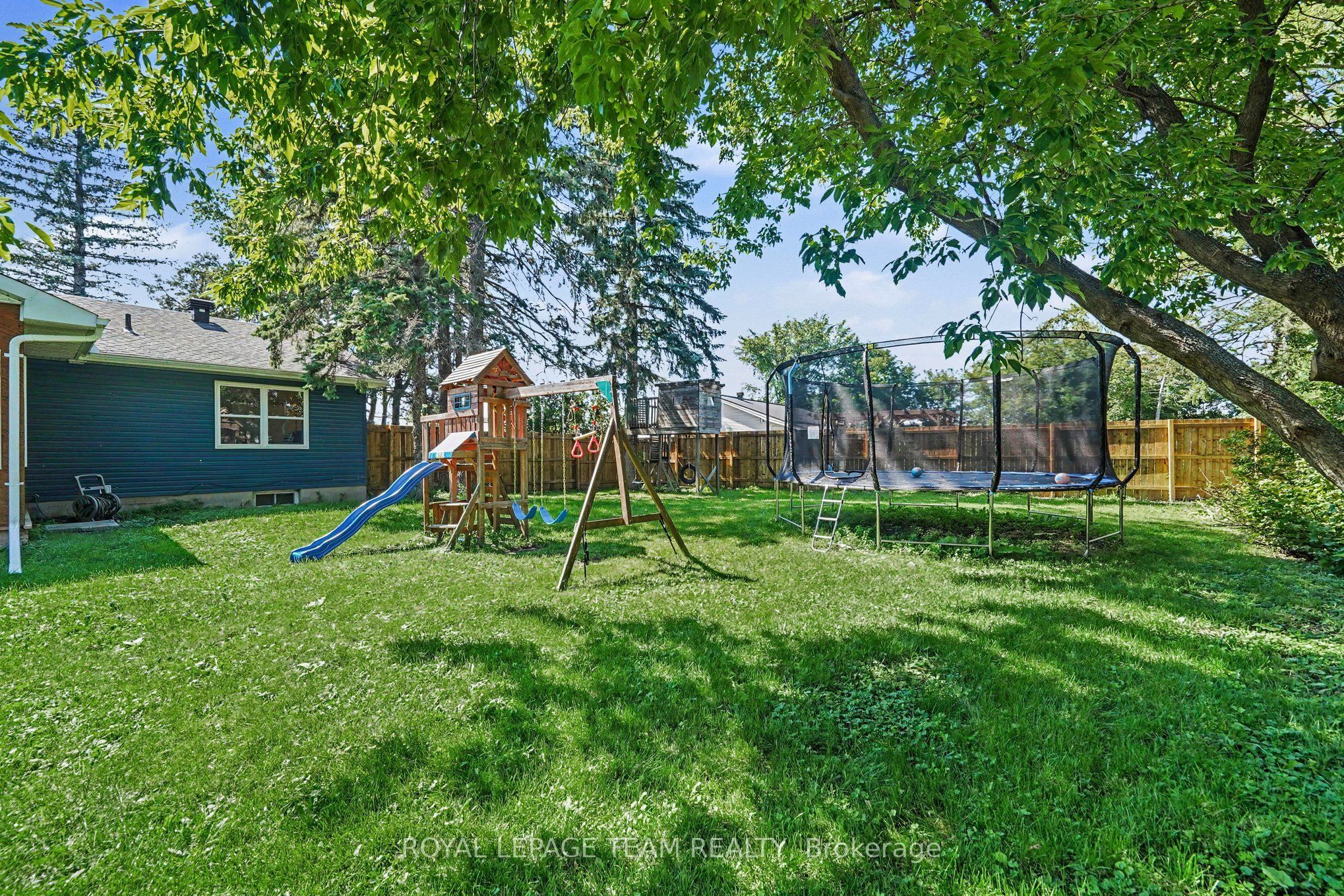 2477 Merivale Road Property Photo 31