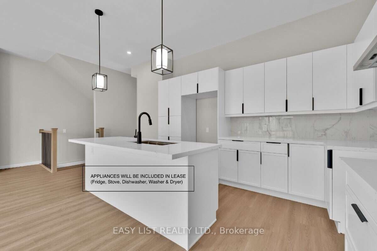 115 Ivy Crescent Property Photo 4