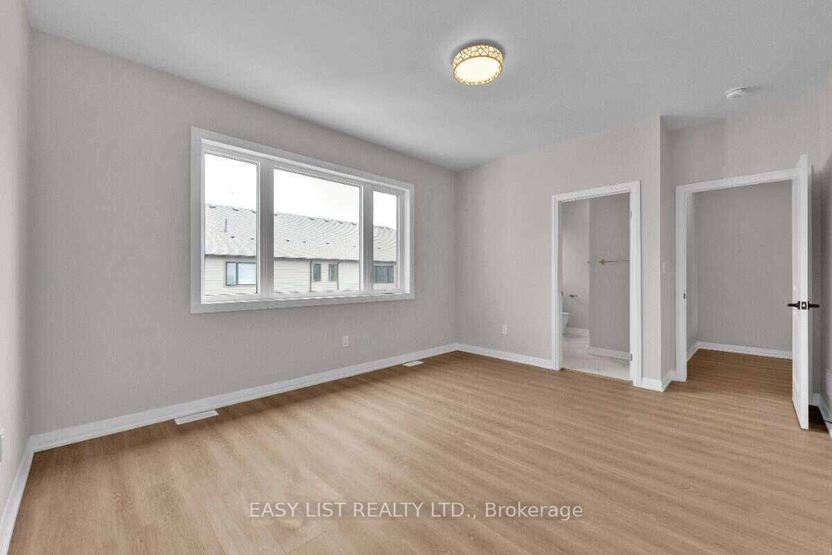 115 Ivy Crescent Property Photo 11
