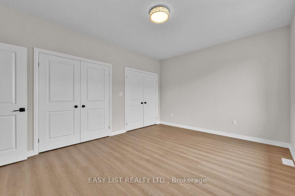115 Ivy Crescent Property Photo 13