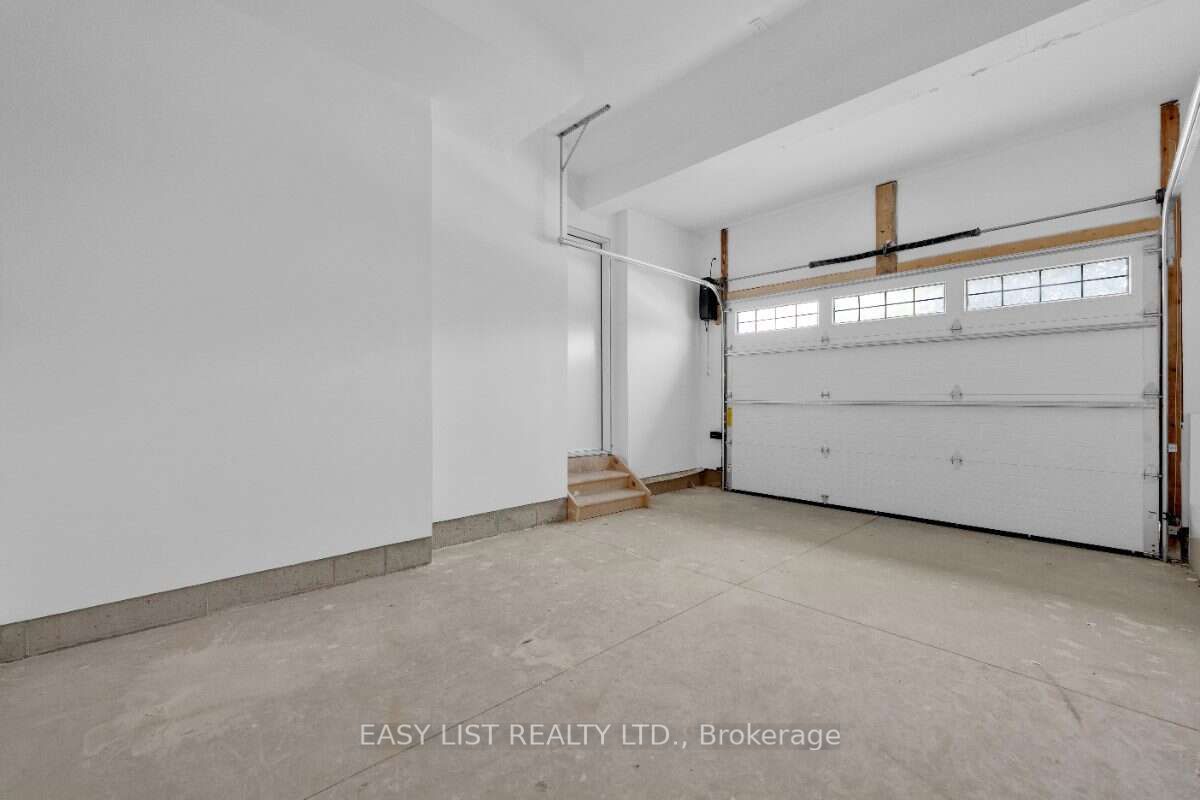115 Ivy Crescent Property Photo 27