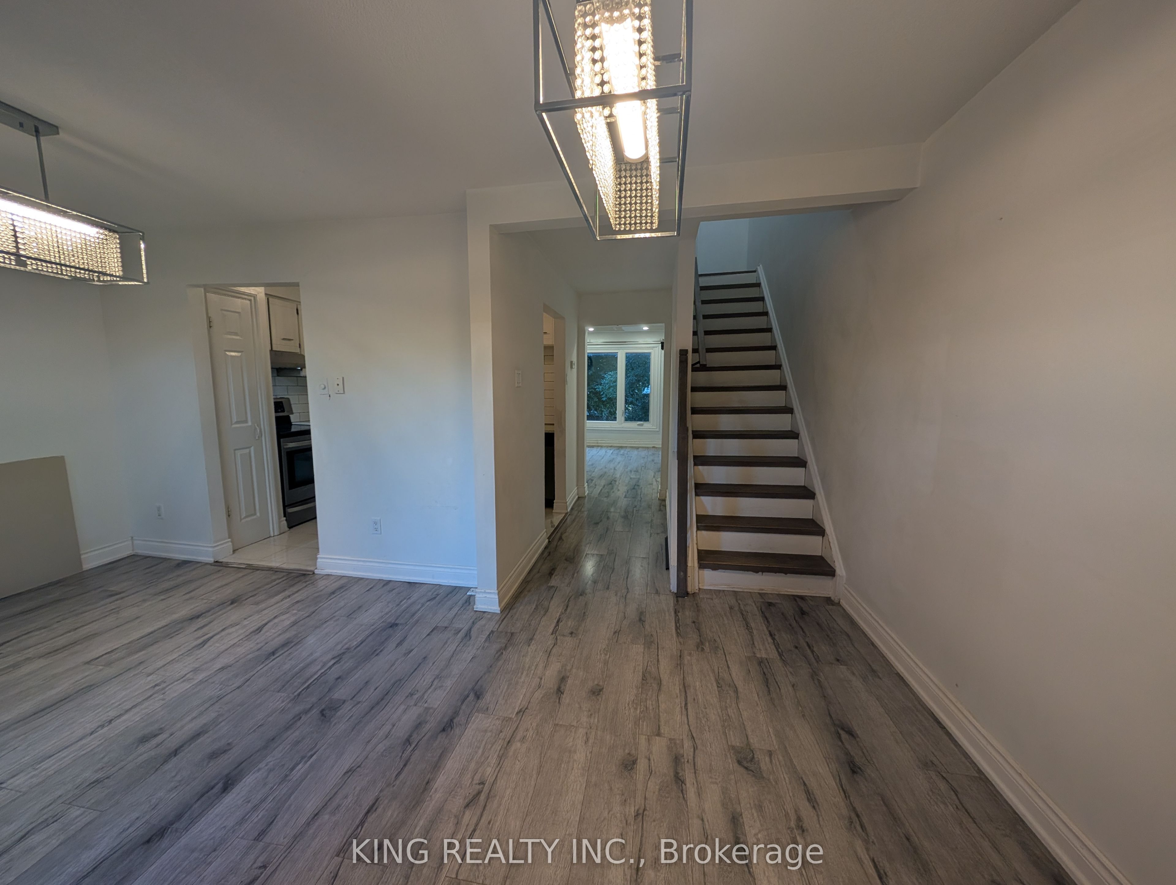 985 Limeridge Road E 7 Property Photo 11
