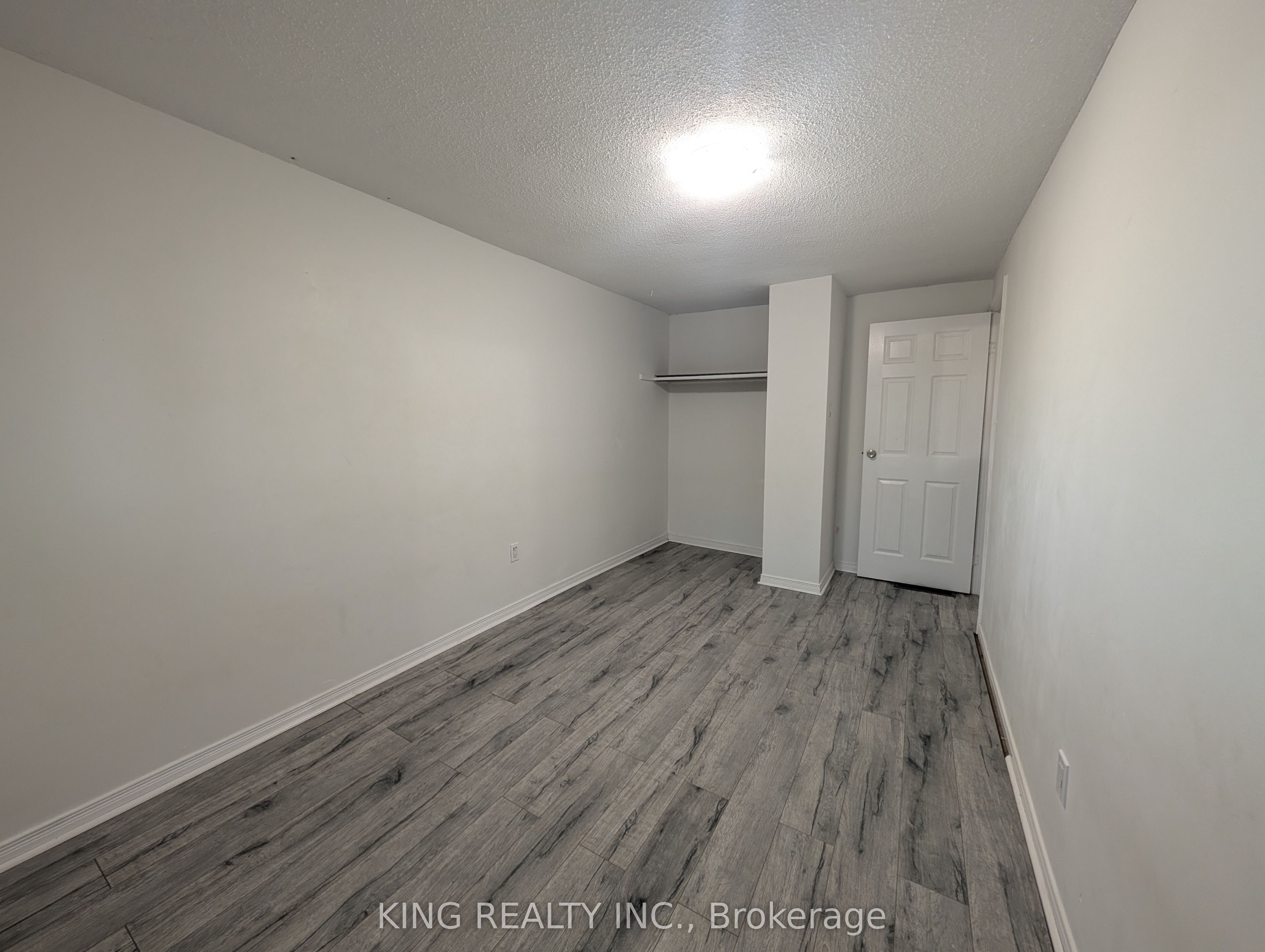 985 Limeridge Road E 7 Property Photo 19