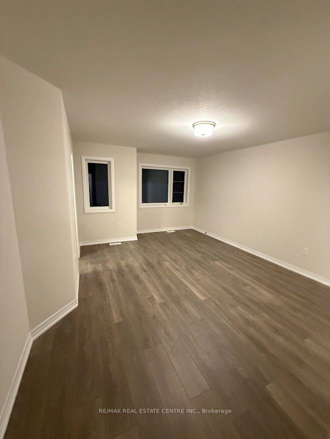 660 Colborne Street W 80 Property Photo 14